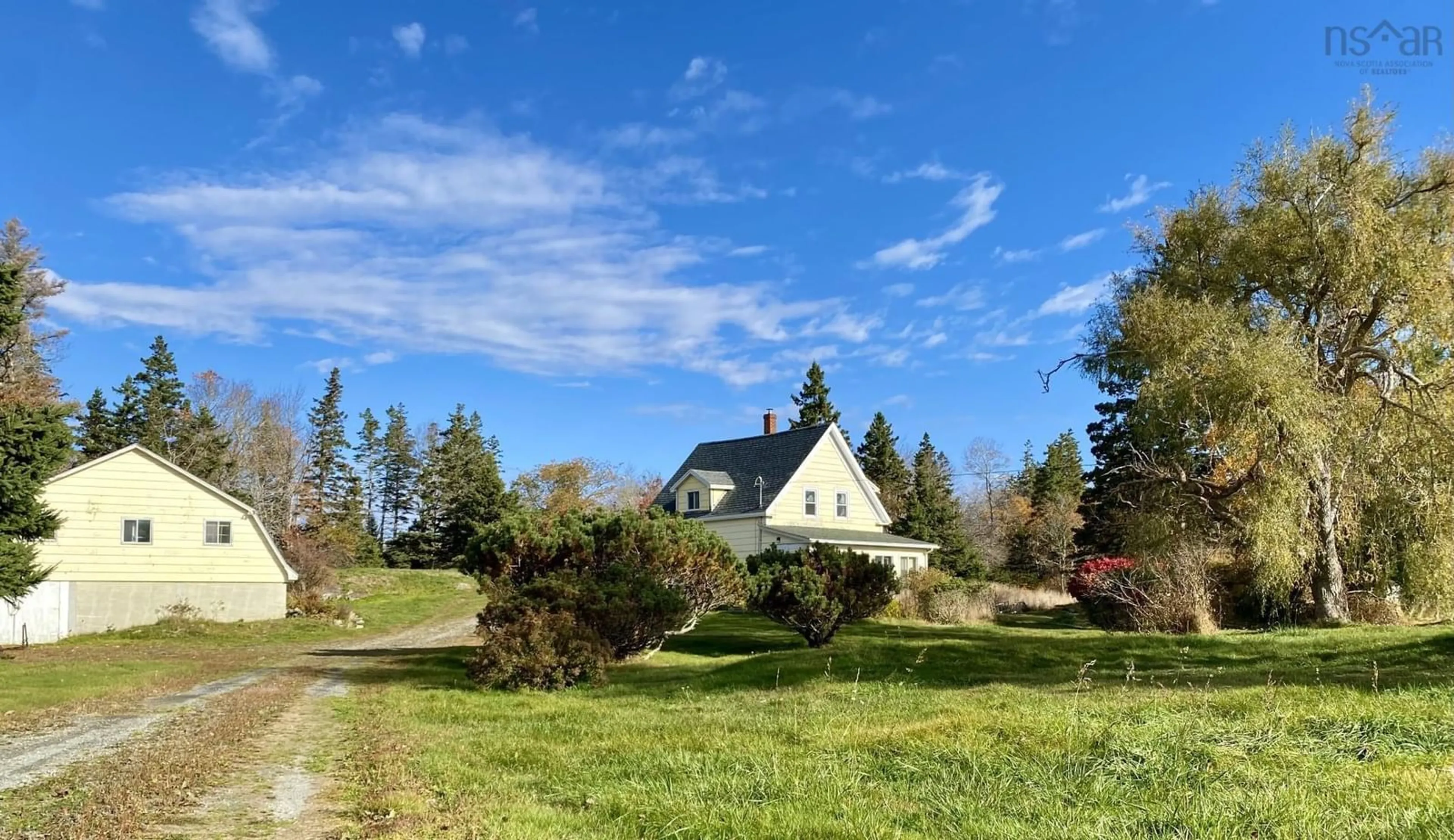 A pic from exterior of the house or condo, cottage for 539 Brooklyn Shore Rd, Brooklyn Nova Scotia B0J 1H0