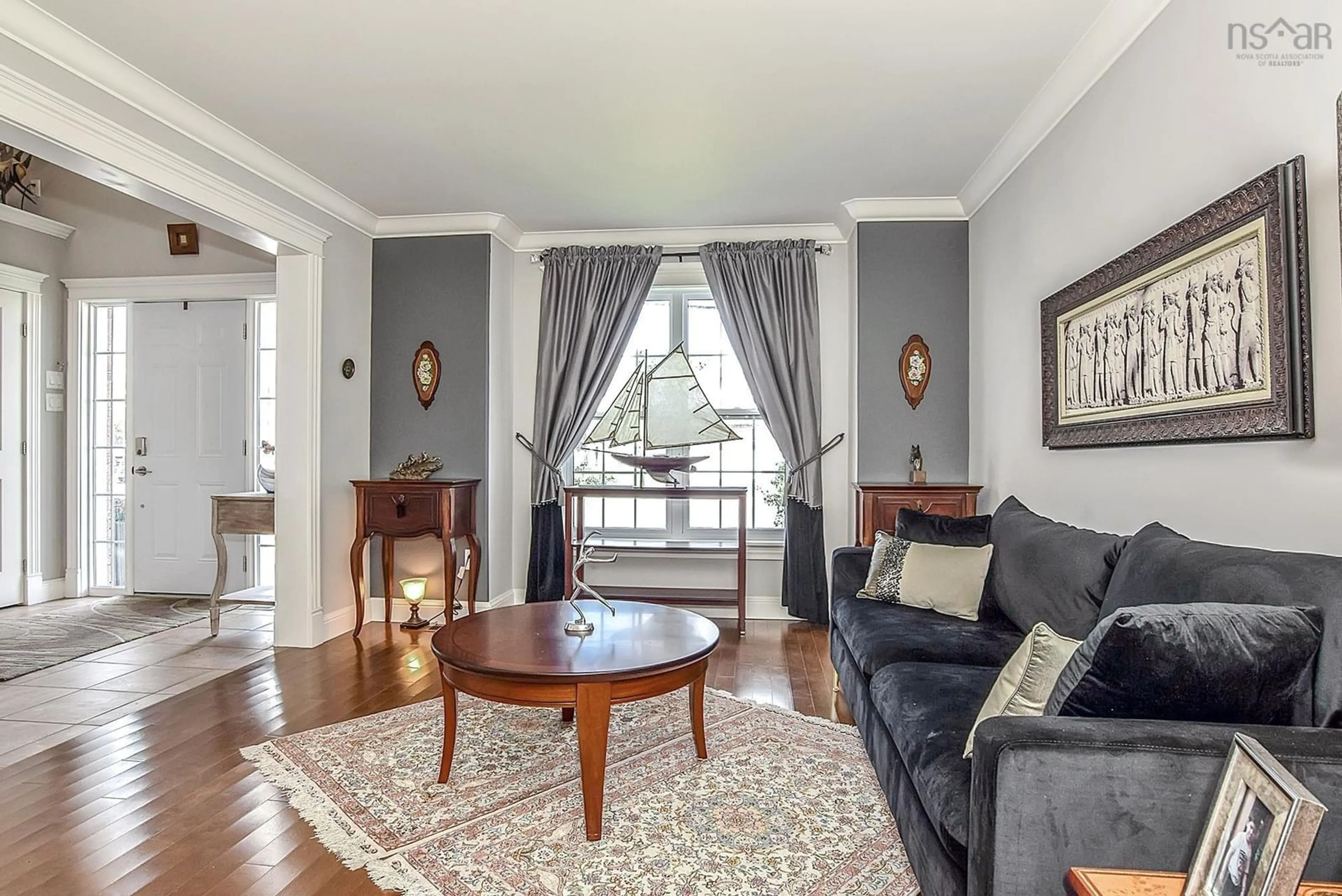 Living room, wood floors for 290 Starboard Drive, Halifax Regional Municipality Nova Scotia B3M 2W7