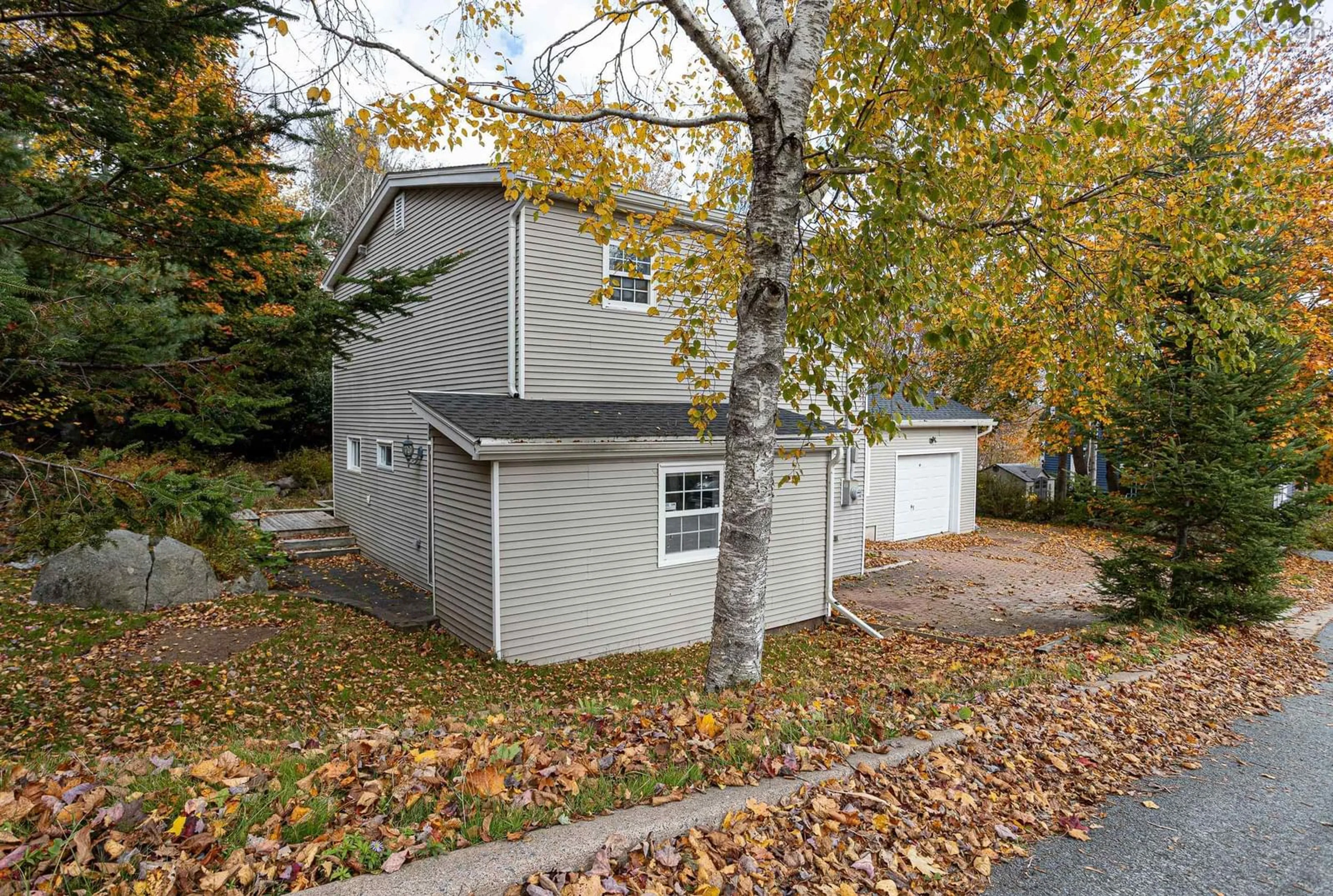 A pic from exterior of the house or condo, cottage for 3 Bermuda Ave, Halifax Nova Scotia B3N 1E8