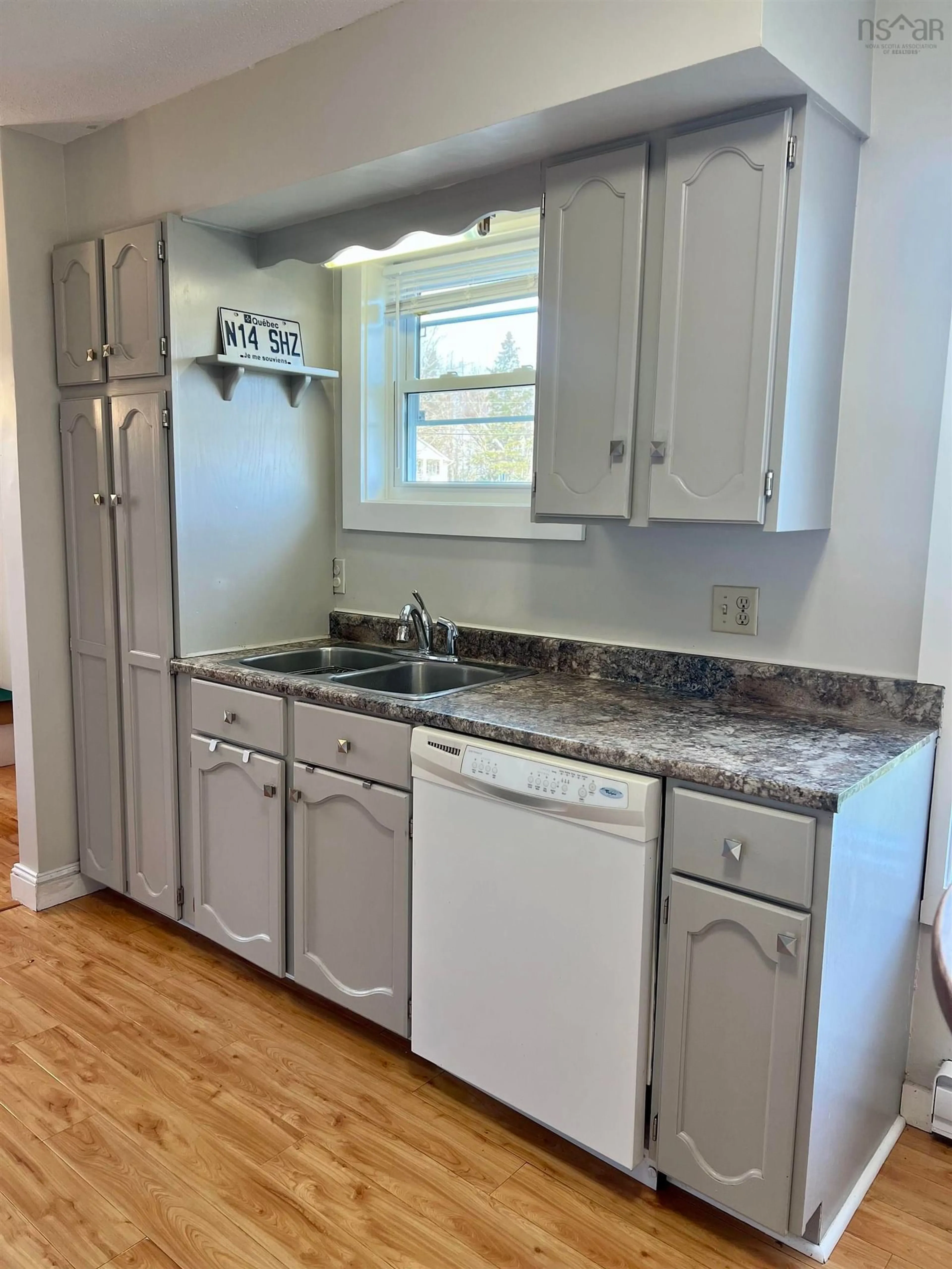 Standard kitchen, wood floors, cottage for 92 Nita Dr, Brookside Nova Scotia B2N 6G7