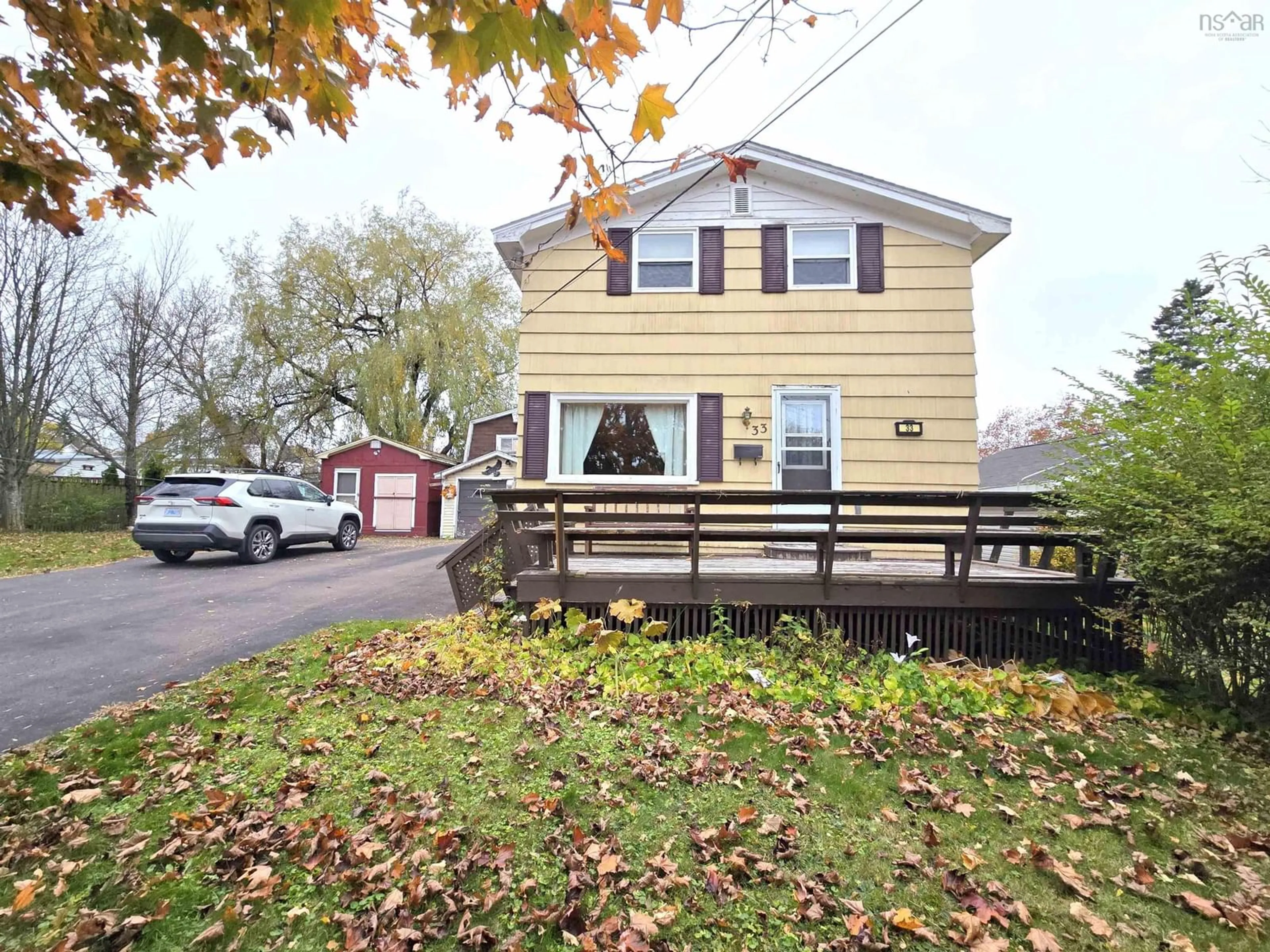 A pic from exterior of the house or condo, cottage for 33 York St, Amherst Nova Scotia B4H 2P3