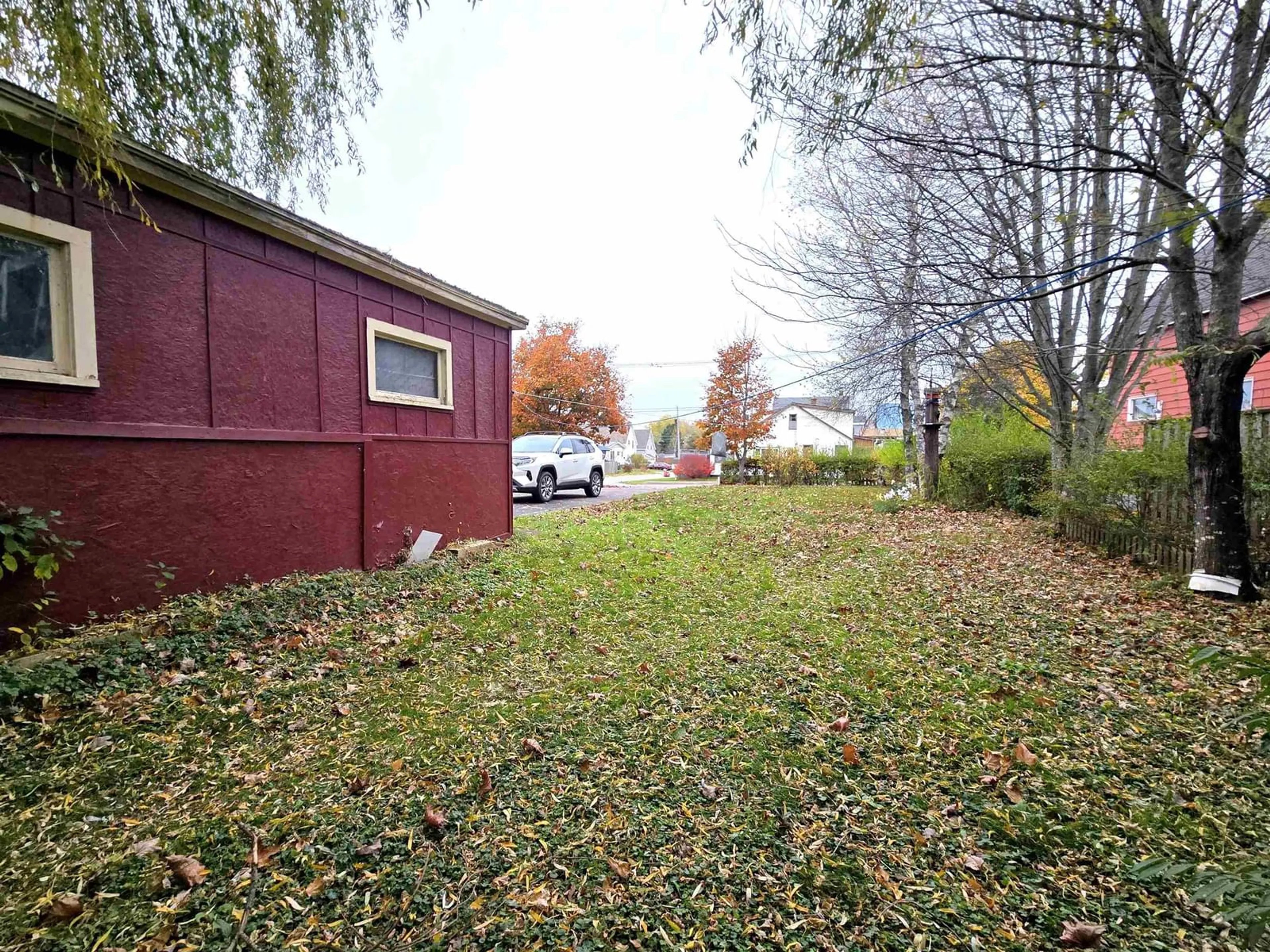 Shed for 33 York St, Amherst Nova Scotia B4H 2P3