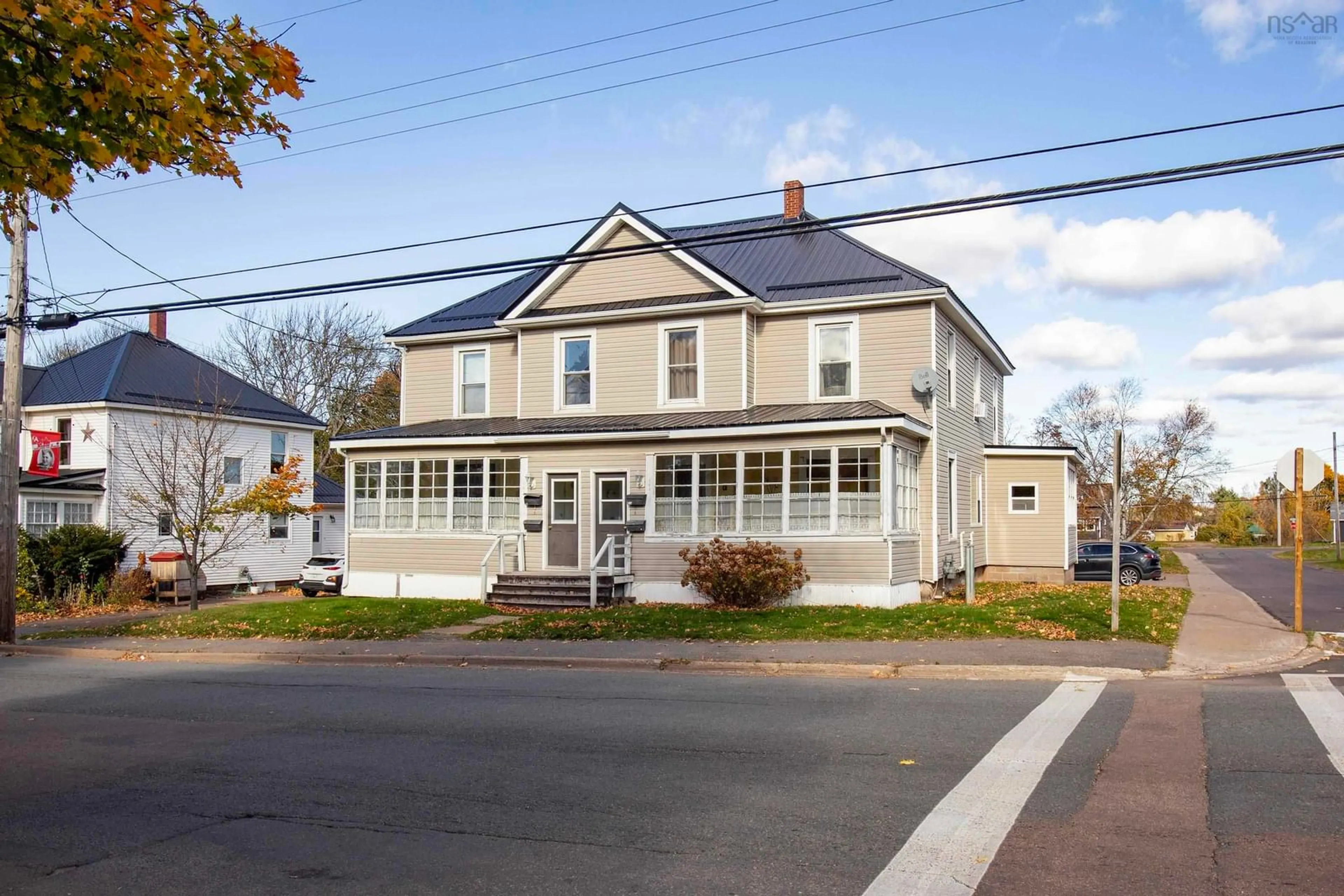 A pic from exterior of the house or condo, the front or back of building for 162/164 Church St, Amherst Nova Scotia B4H 3C4