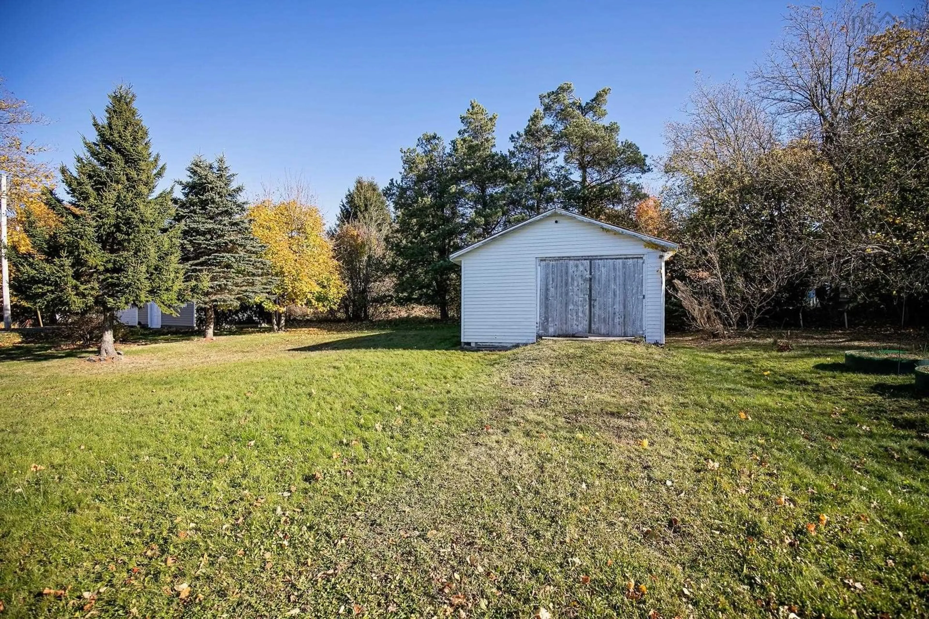 Shed for 11 Lorne St, Springhill Nova Scotia B0M 1X0