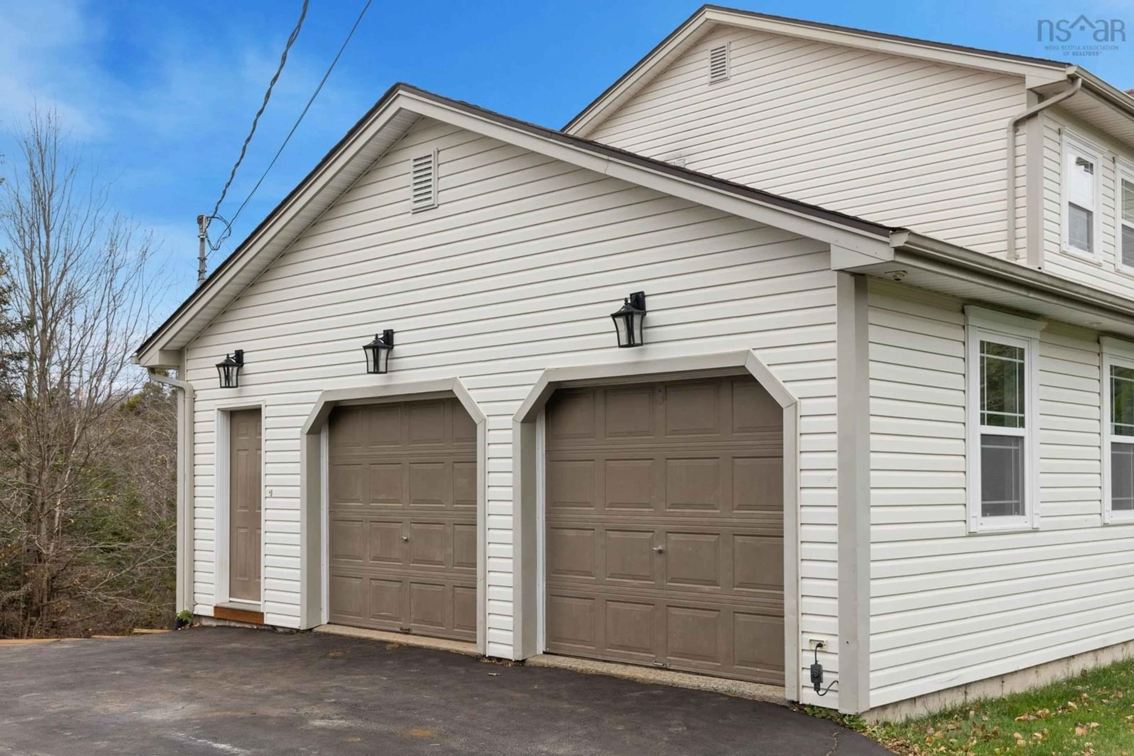 Indoor garage, cement floor for 149 Canongate Dr, Hammonds Plains Nova Scotia B4B 1V5