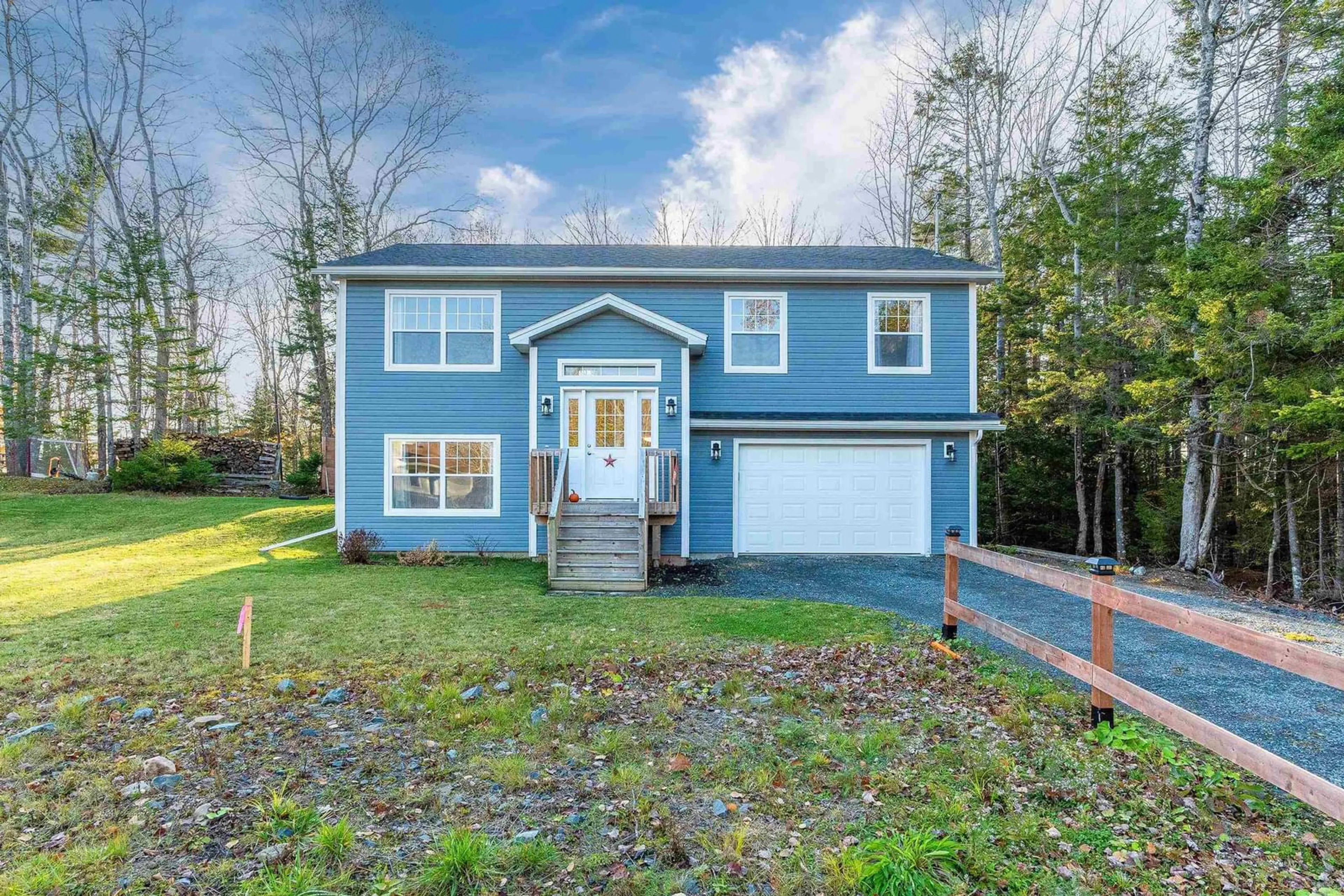 Frontside or backside of a home, cottage for 10 Lakeland St, Beaver Bank Nova Scotia B4G 1A5