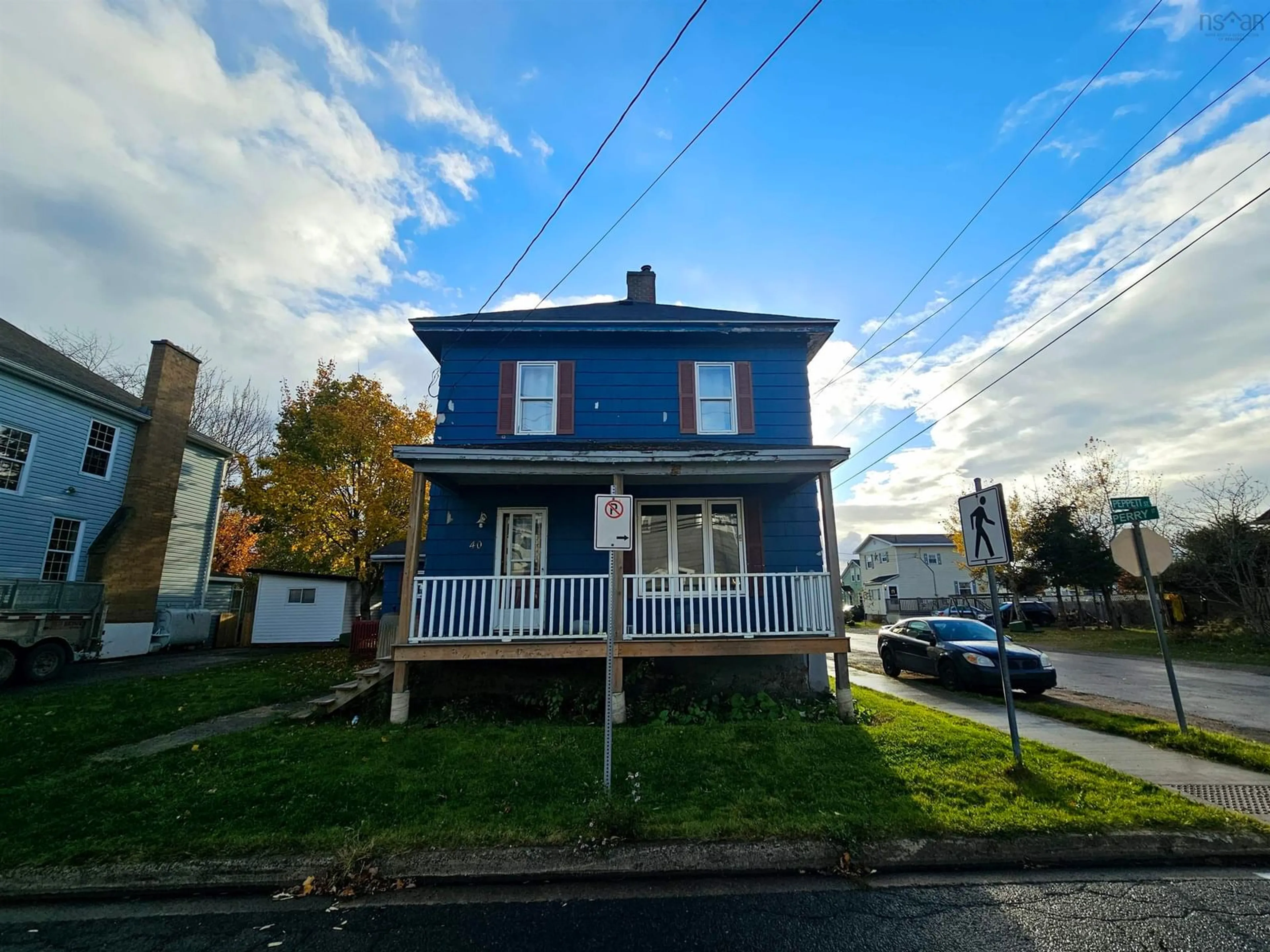 A pic from exterior of the house or condo, the front or back of building for 40 Peppett St, North Sydney Nova Scotia B2A 2N3