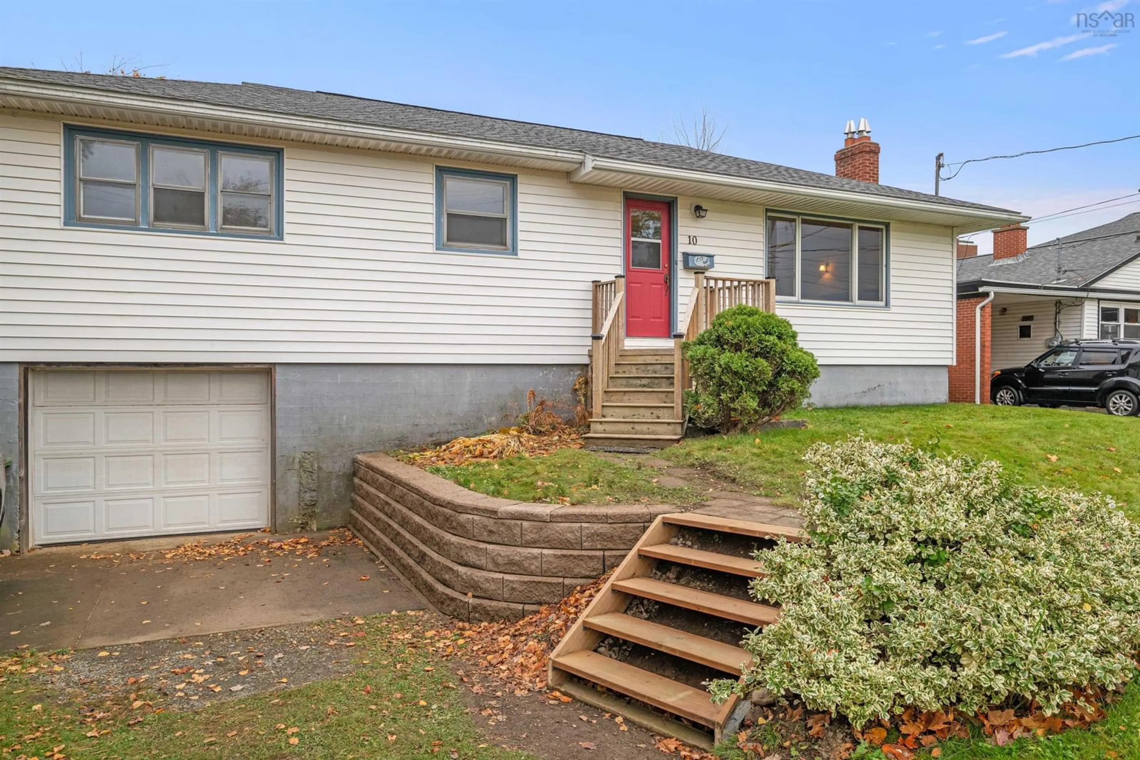 Frontside or backside of a home, cottage for 10 Old Ferry Rd, Dartmouth Nova Scotia B2Y 2E3