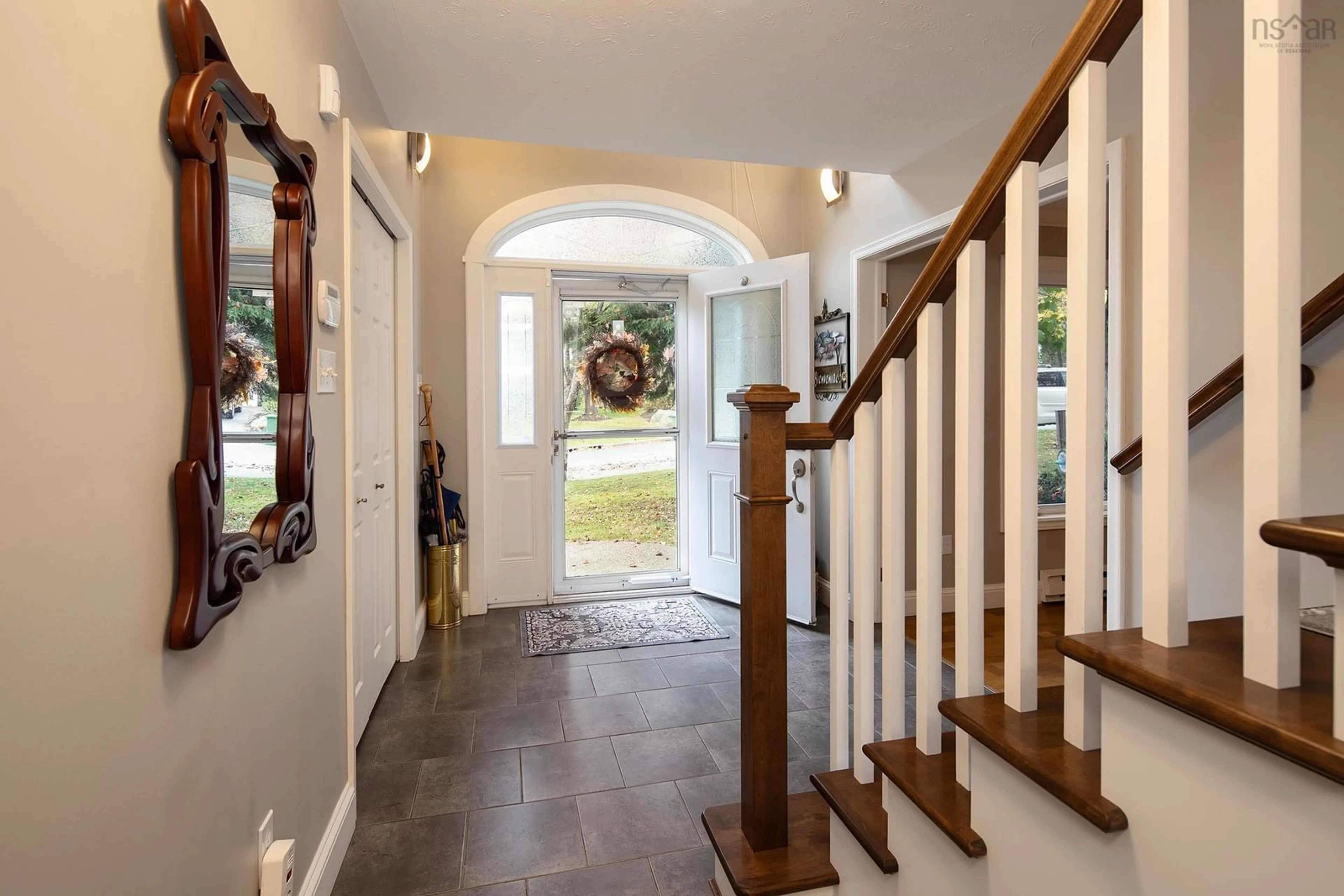 Indoor entryway, wood floors for 5 Kelvin Grove, Rockingham Nova Scotia B3M 3Z1