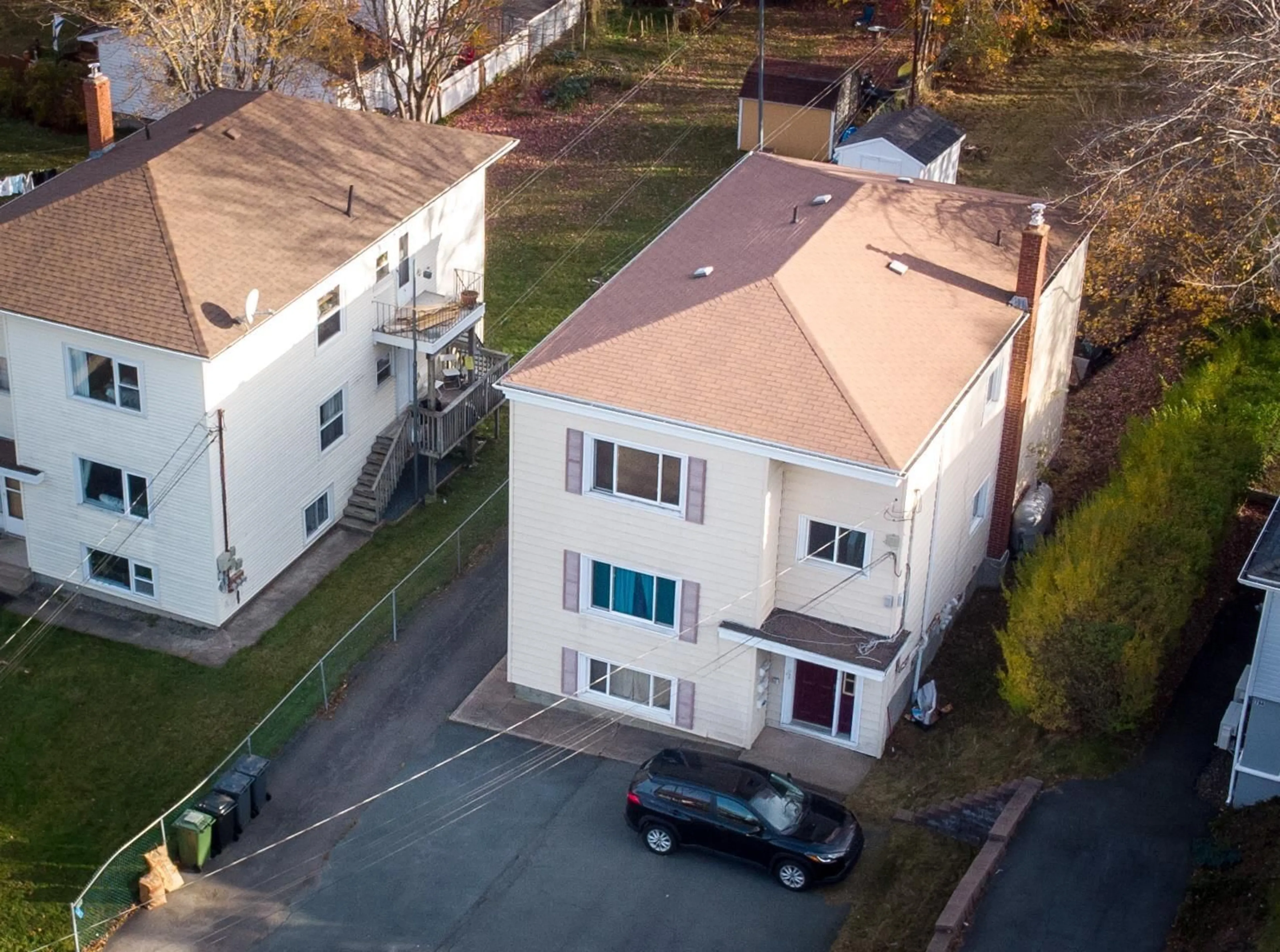 A pic from exterior of the house or condo, the front or back of building for 76 Frederick Ave, Halifax Nova Scotia B3N 2K8