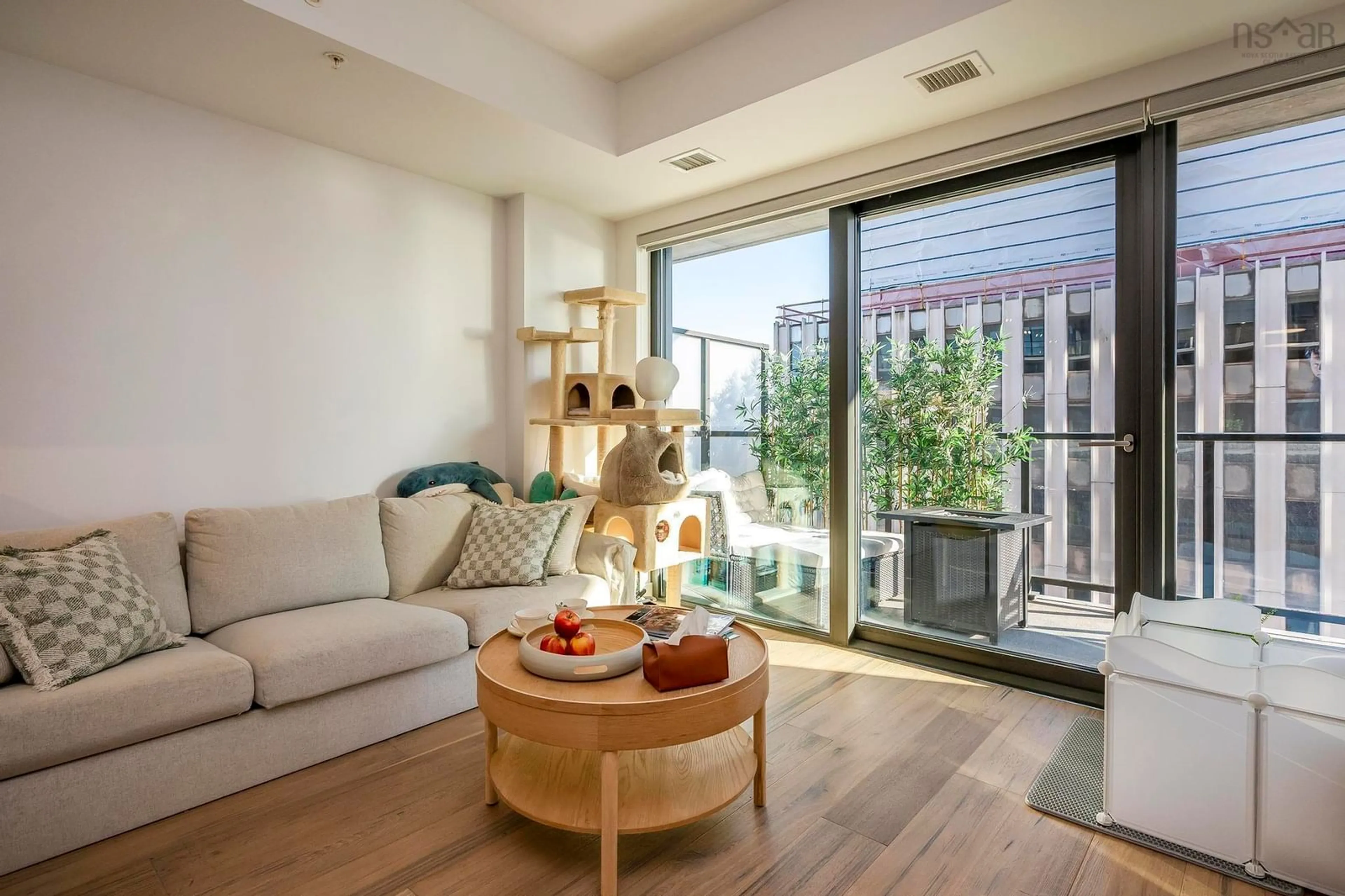 Living room, wood floors for 1650 Granville St #1008, Halifax Nova Scotia B3J 0E1