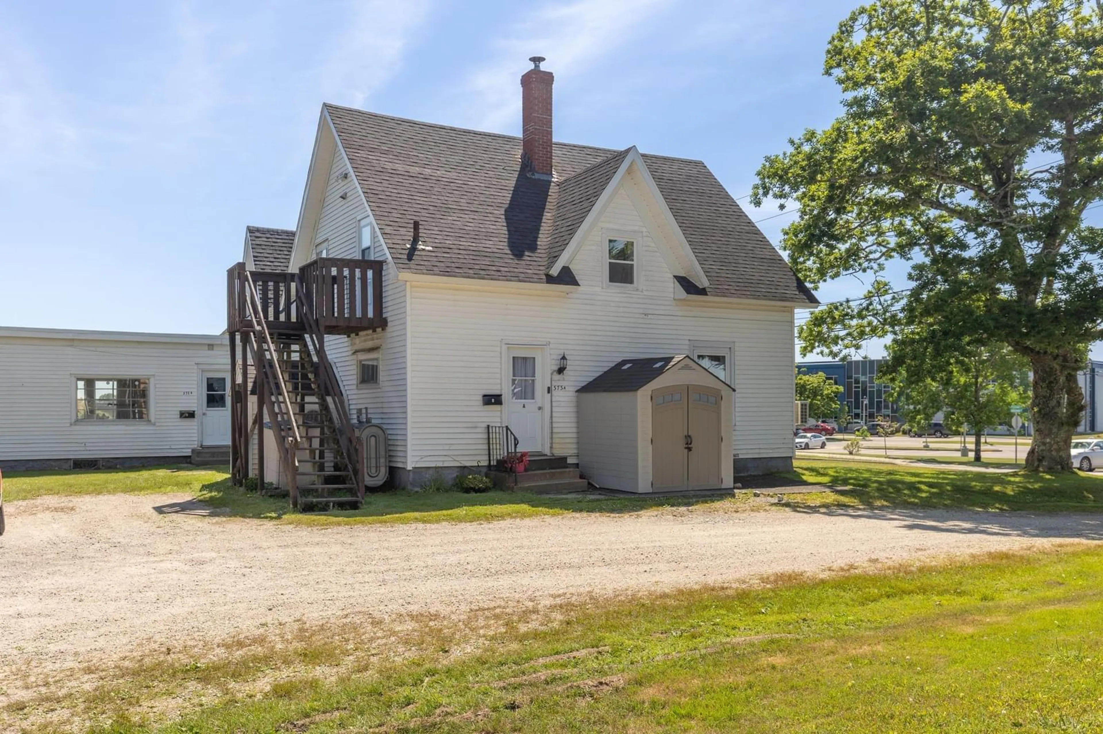 A pic from exterior of the house or condo, cottage for 373 Pleasant St, Yarmouth Nova Scotia B5A 2K9