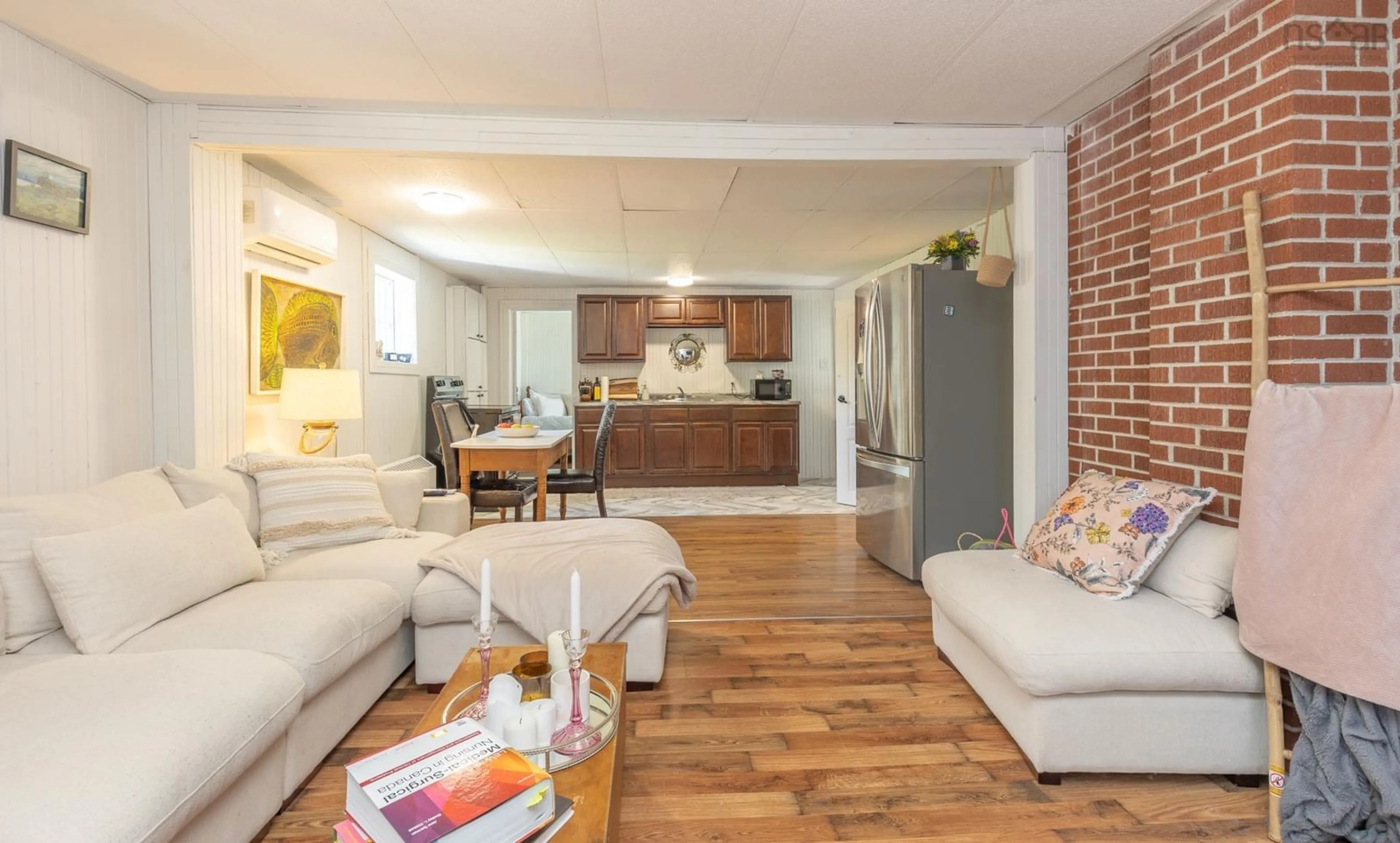 Living room, wood floors for 373 Pleasant St, Yarmouth Nova Scotia B5A 2K9