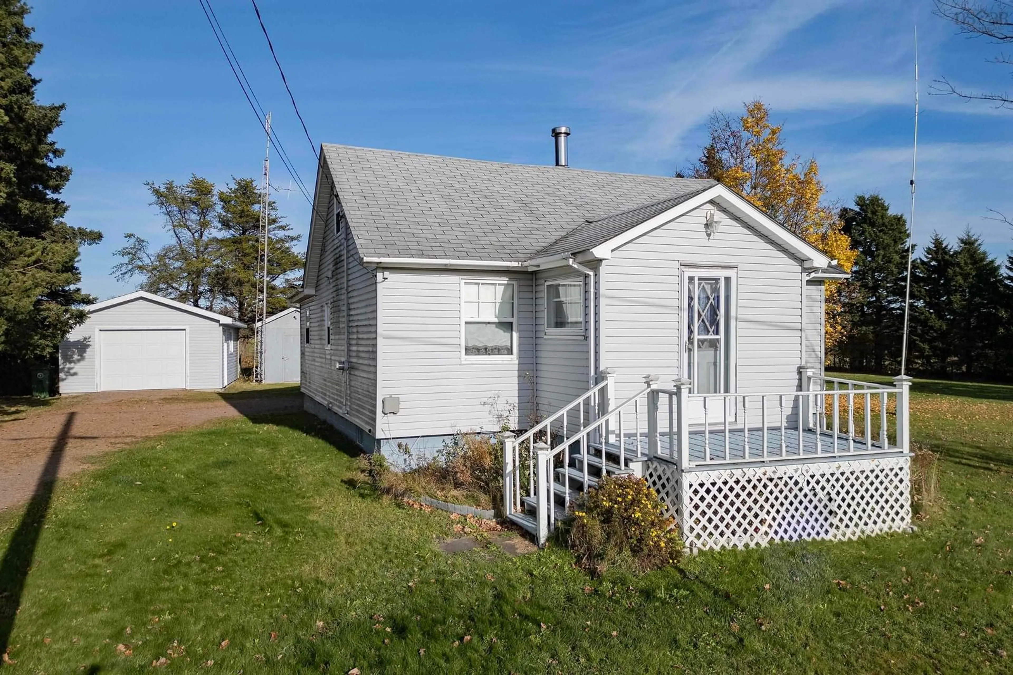 Frontside or backside of a home, cottage for 429 Willow St, Brookdale Nova Scotia B4H 3Y3