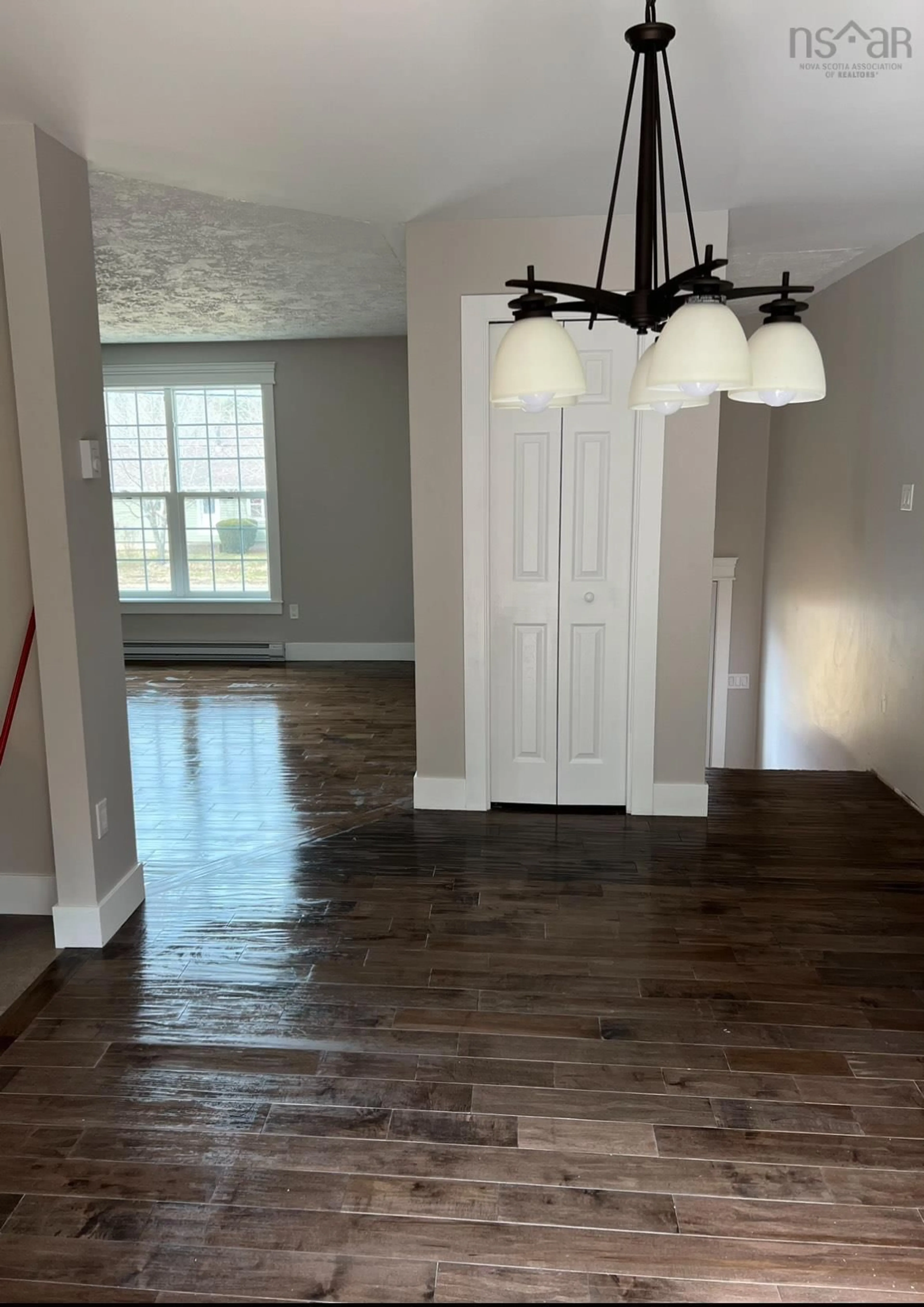 Indoor entryway, wood floors for 2732-2734 Lovett Rd, Coldbrook Nova Scotia B4R 1A5