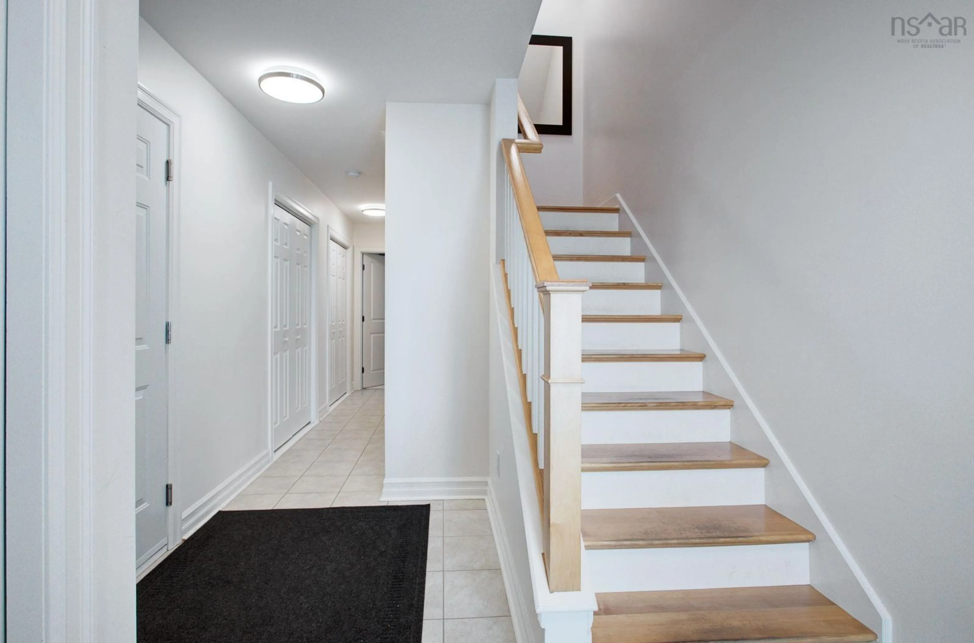 Indoor foyer, wood floors for 3856 Mont Blanc, Halifax Peninsula Nova Scotia B3K 6R3