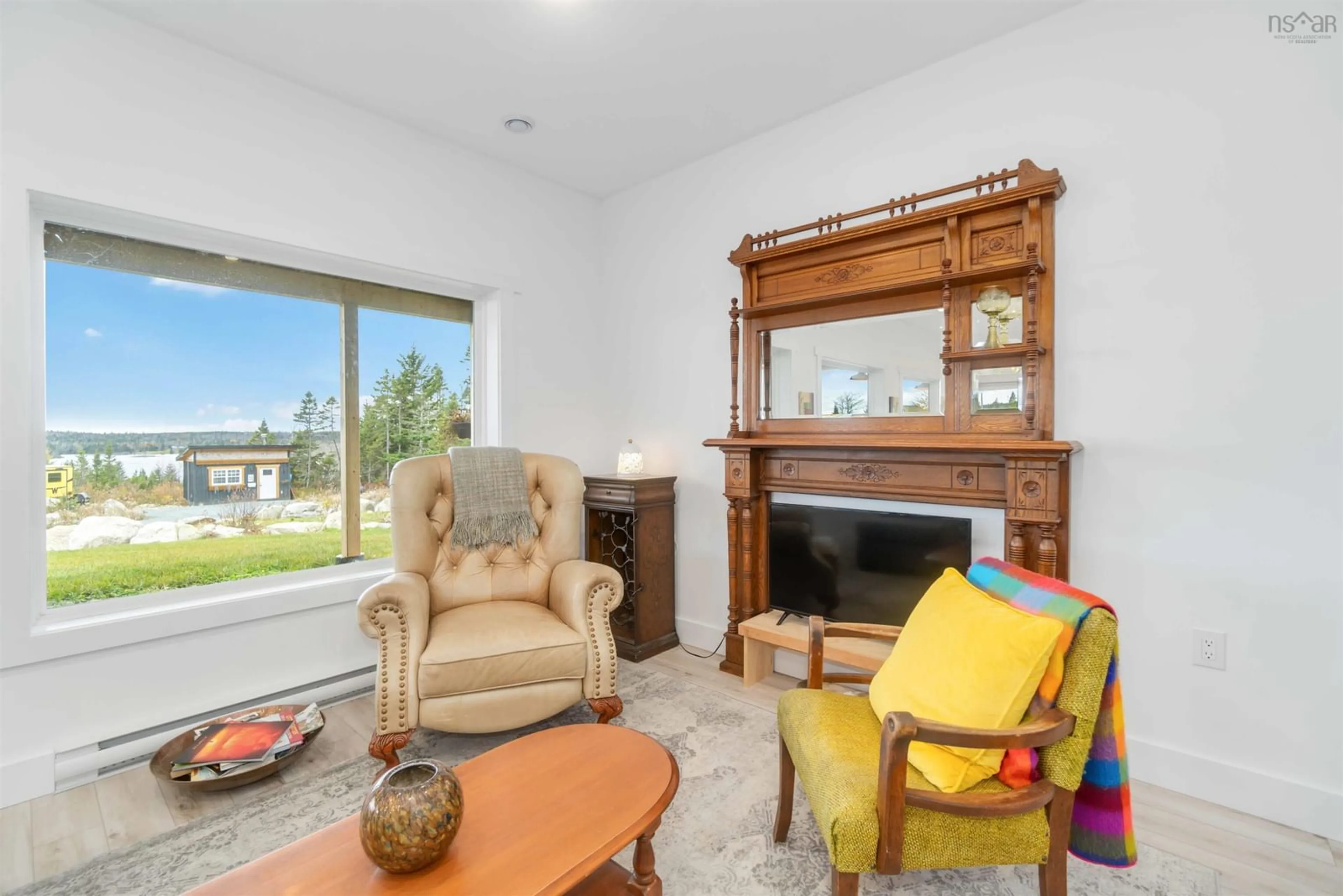 Living room, wood floors for 637 Deerfoot Ridge, West Chezzetcook Nova Scotia B0N 2L0