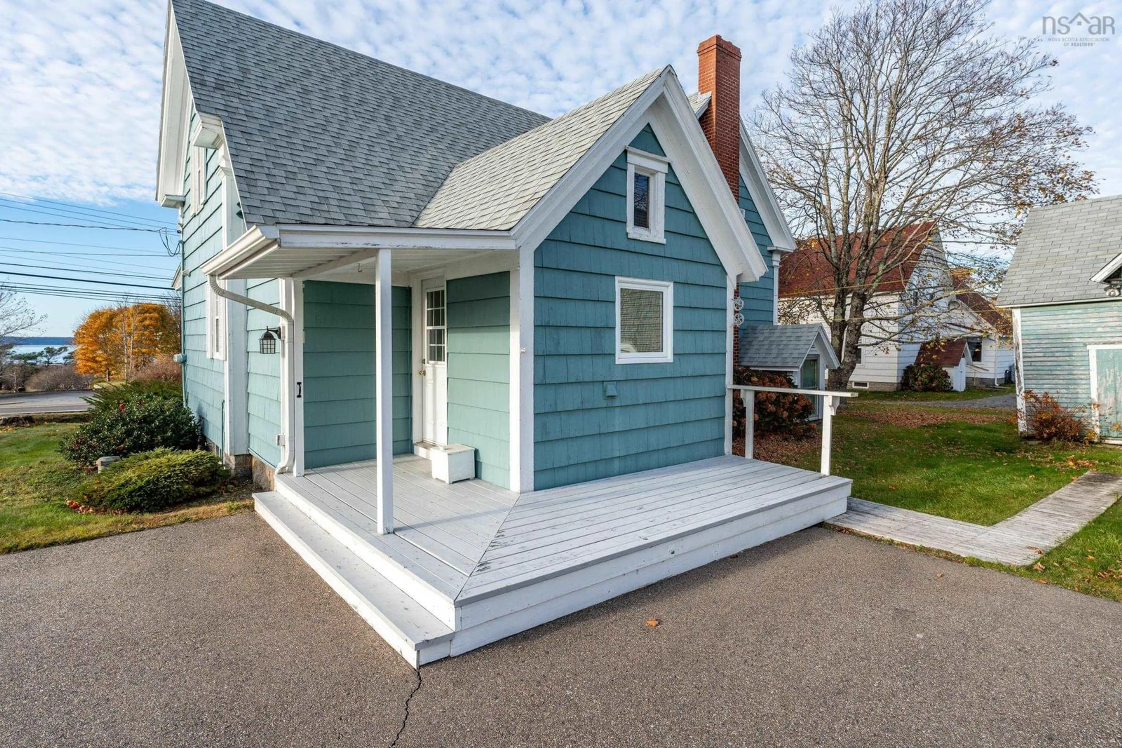 Home with vinyl exterior material for 3152 Highway 1, Belliveaus Cove Nova Scotia B0W 3T0