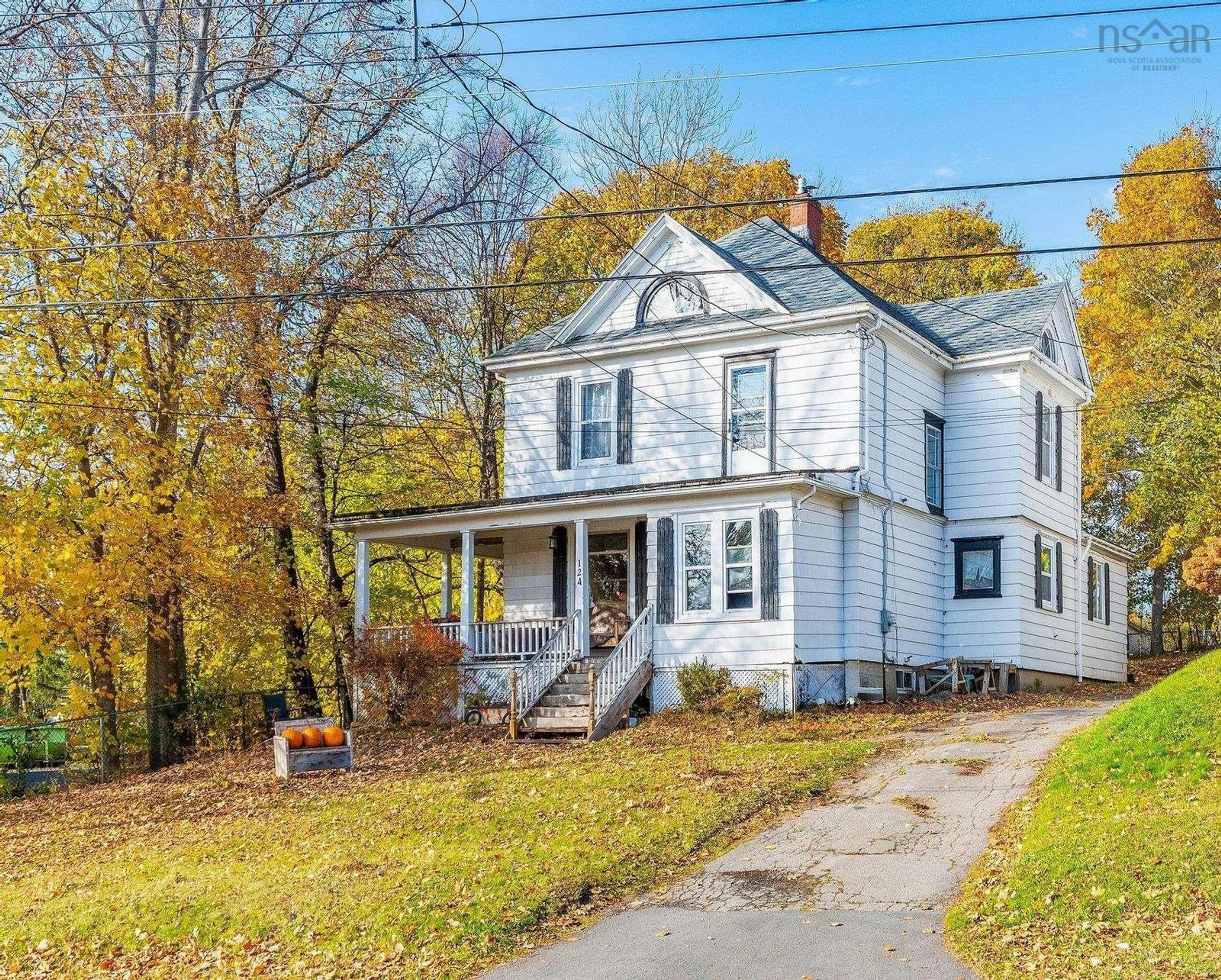 Frontside or backside of a home, cottage for 124 Denoon St, Pictou Nova Scotia B0K 1H0