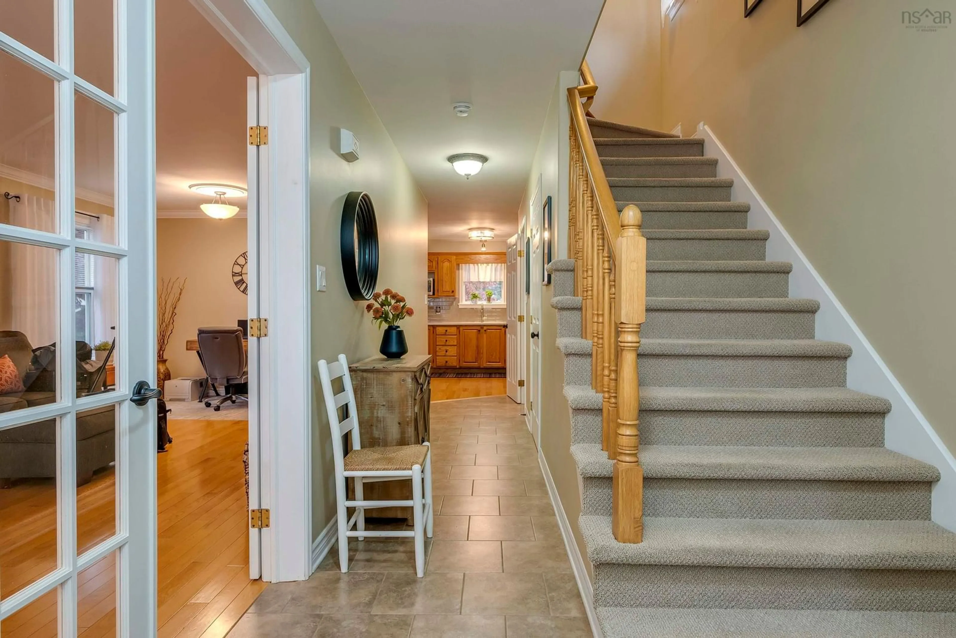 Indoor foyer, wood floors for 136 Nottingham St, Bedford Nova Scotia B4A 4G5