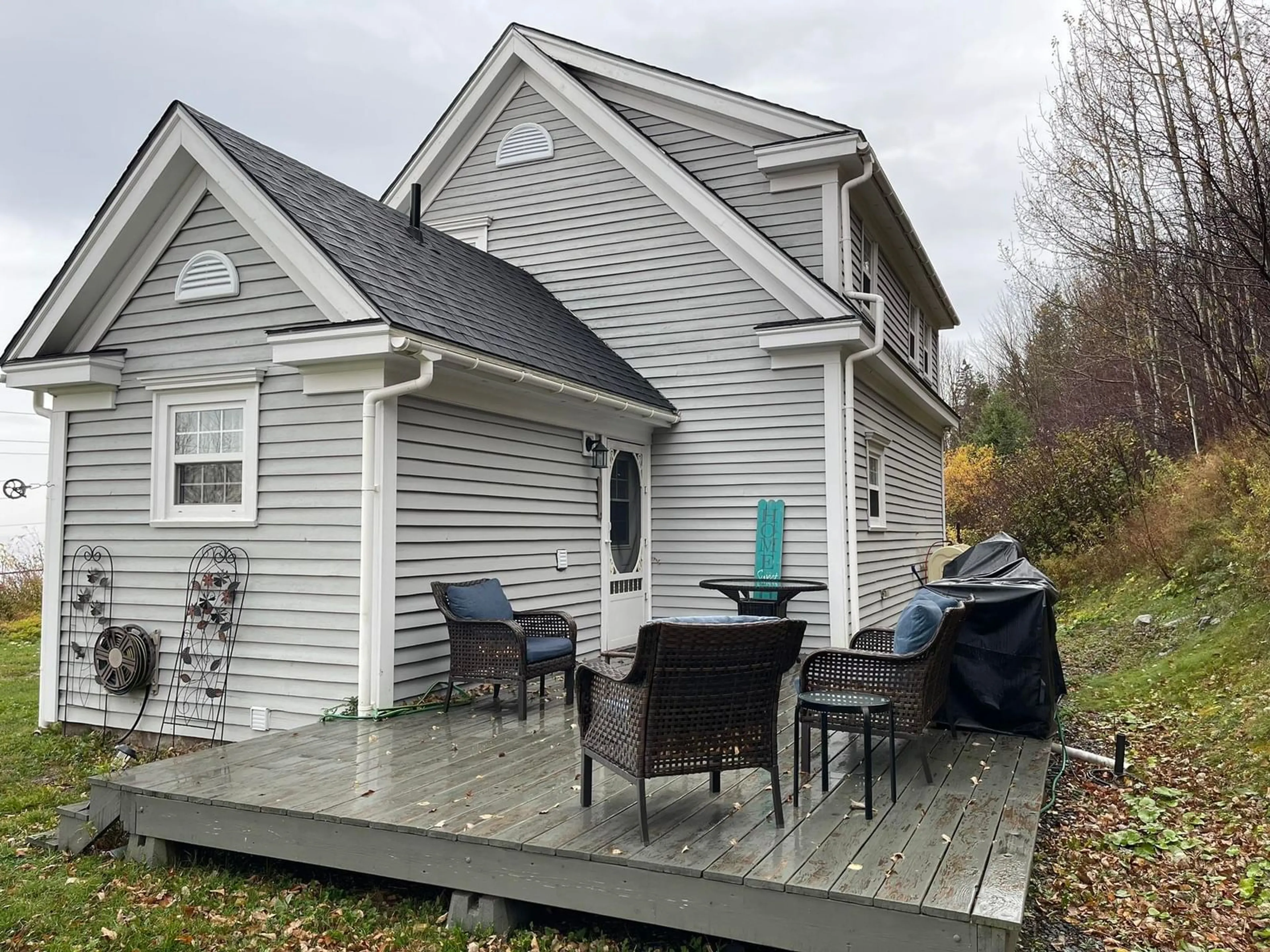 Patio, cottage for 2512 Highway 19, Creignish Nova Scotia B9A 1B1