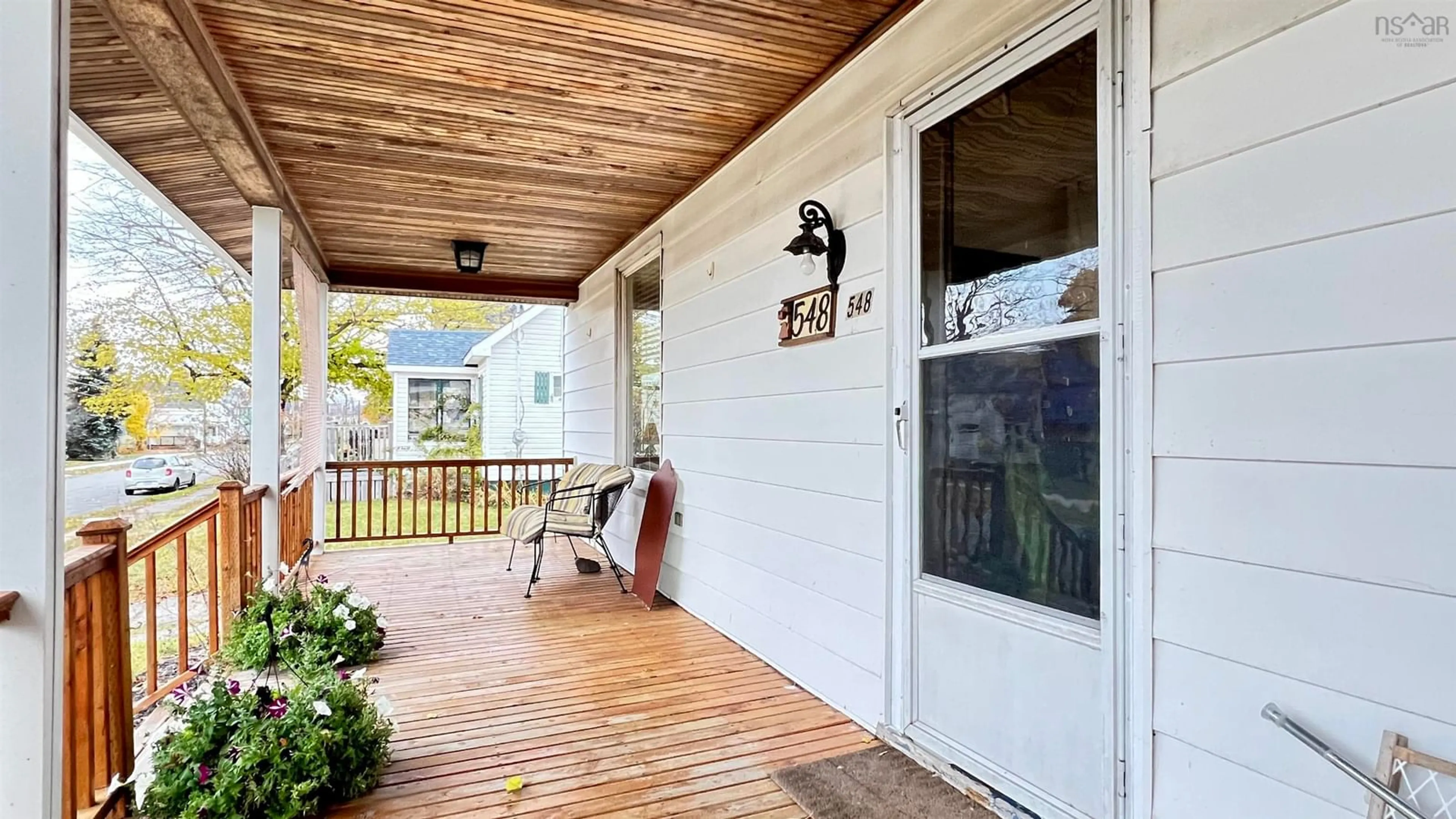 Indoor entryway, wood floors for 548 Nelson Street, New Glasgow Nova Scotia B2H 3C7