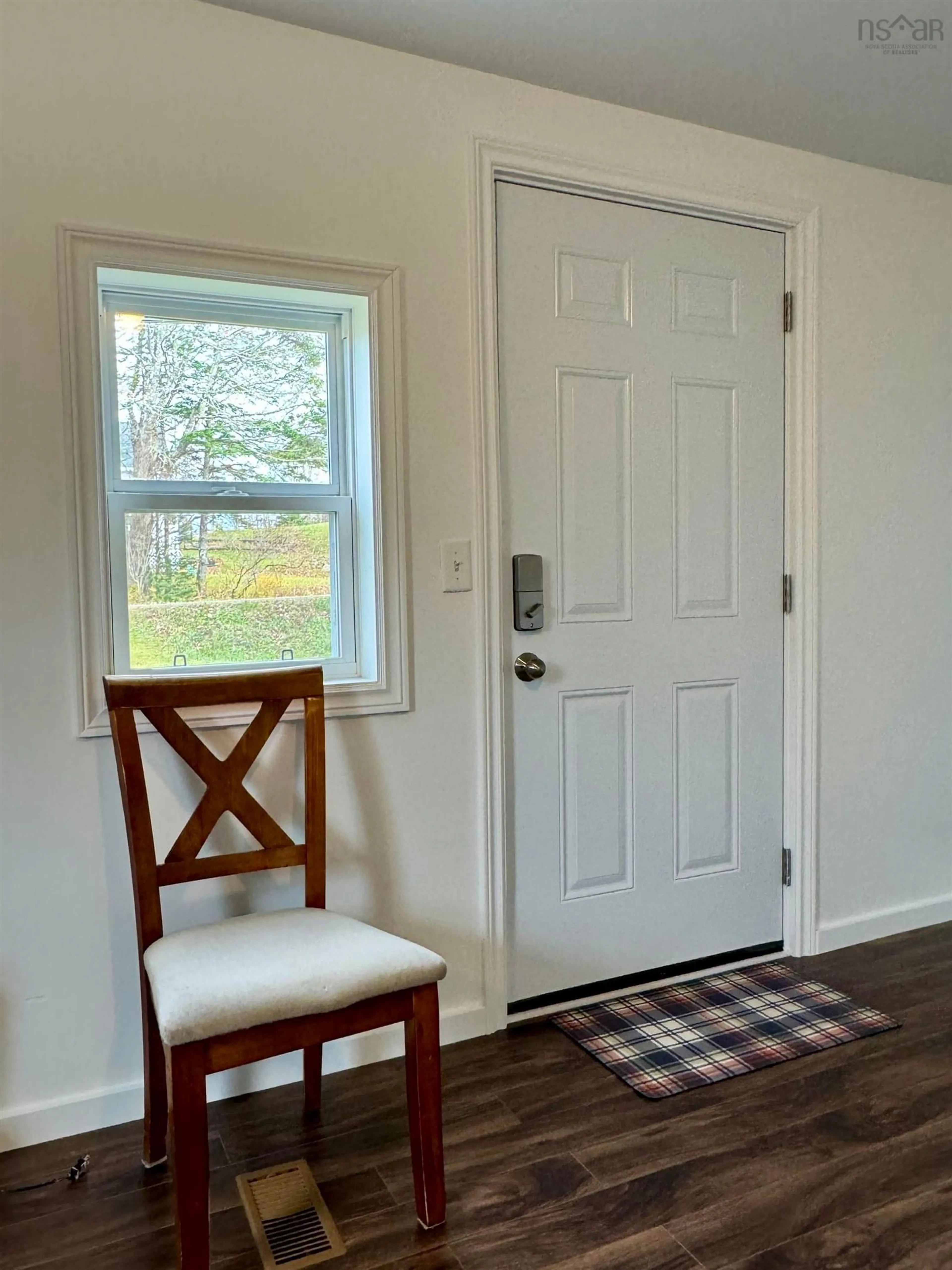 Indoor entryway, wood floors for 198 West Ship Harbour Rd, Ship Harbour Nova Scotia B0J 2L0