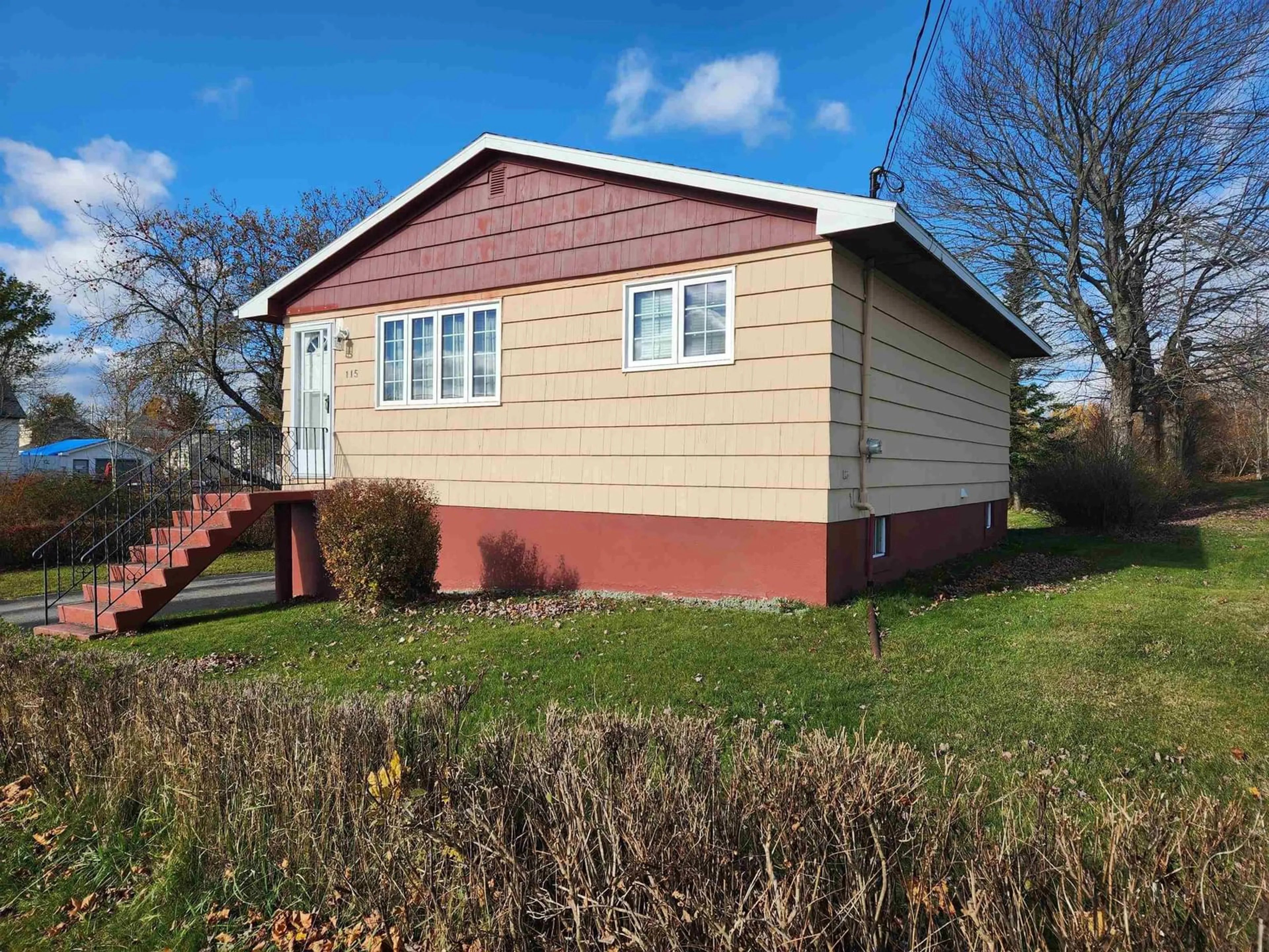 Frontside or backside of a home, cottage for 115 Maloney St, Sydney Nova Scotia B1N 2C7