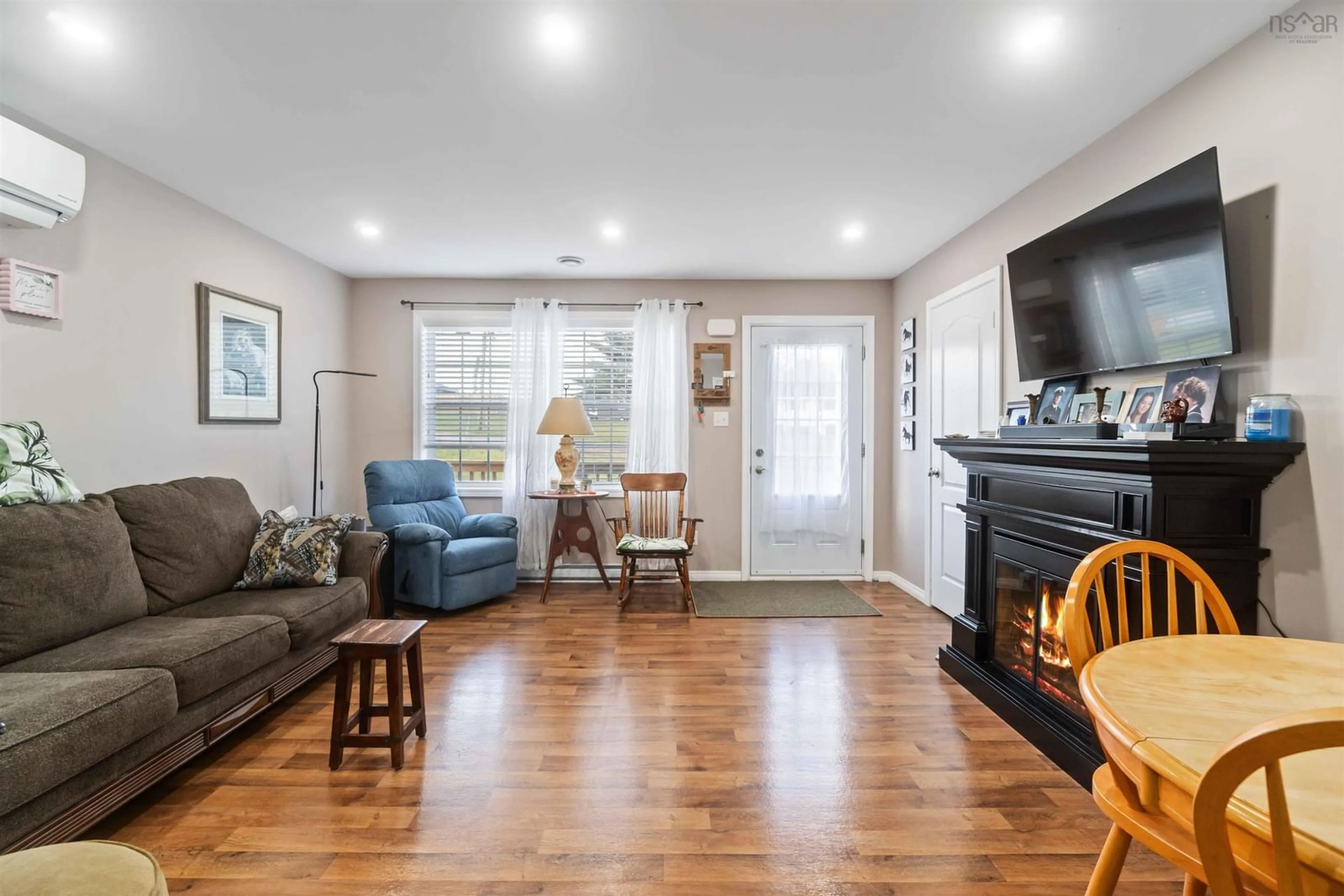 Living room, wood floors for 647/649 Truro Heights Rd, Truro Heights Nova Scotia B6L 1Y3