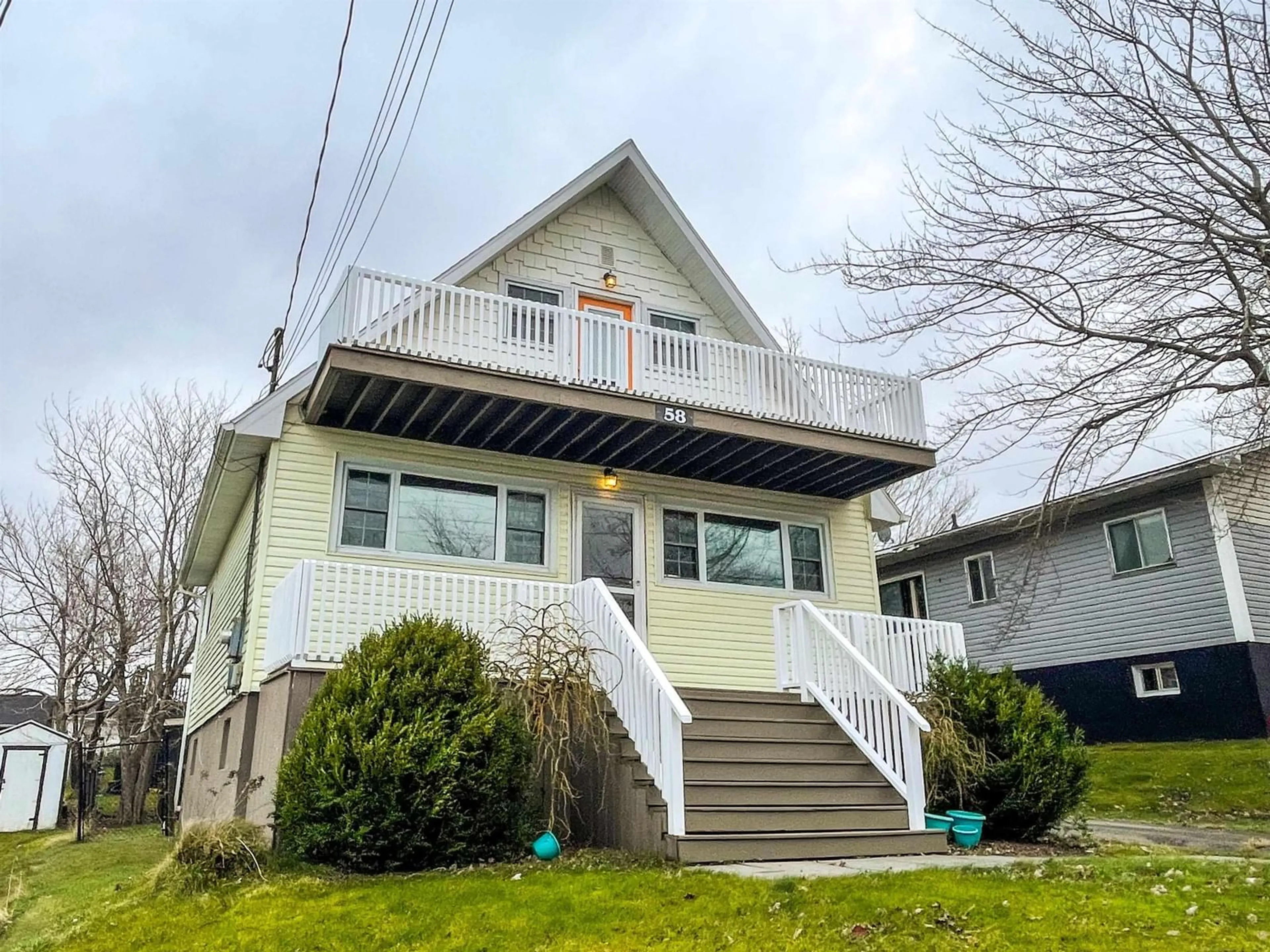 Frontside or backside of a home, cottage for 58 Common St, Sydney Nova Scotia B1P 6M5