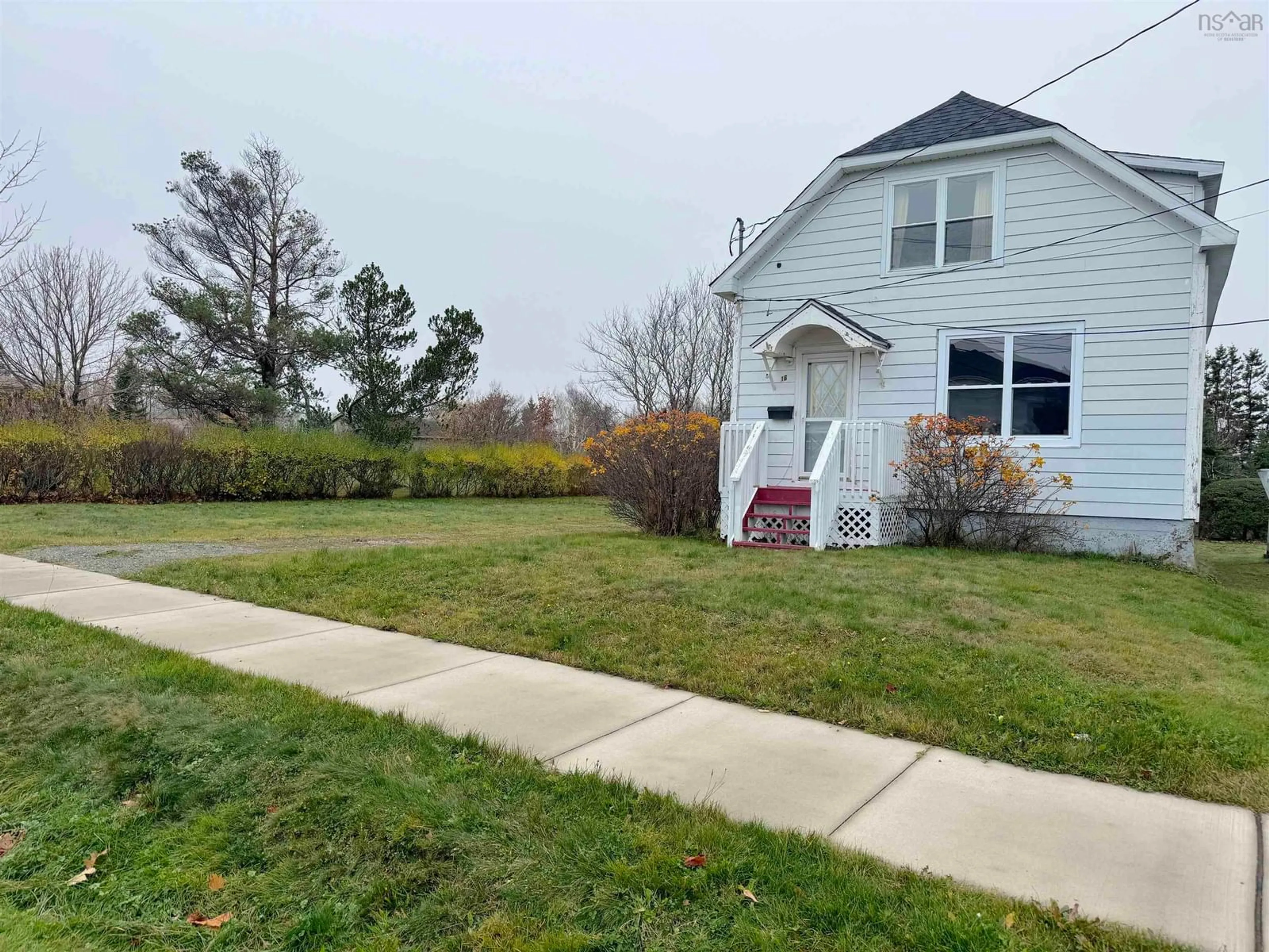 Frontside or backside of a home, the street view for 16 George St, Glace Bay Nova Scotia B1A 1A9