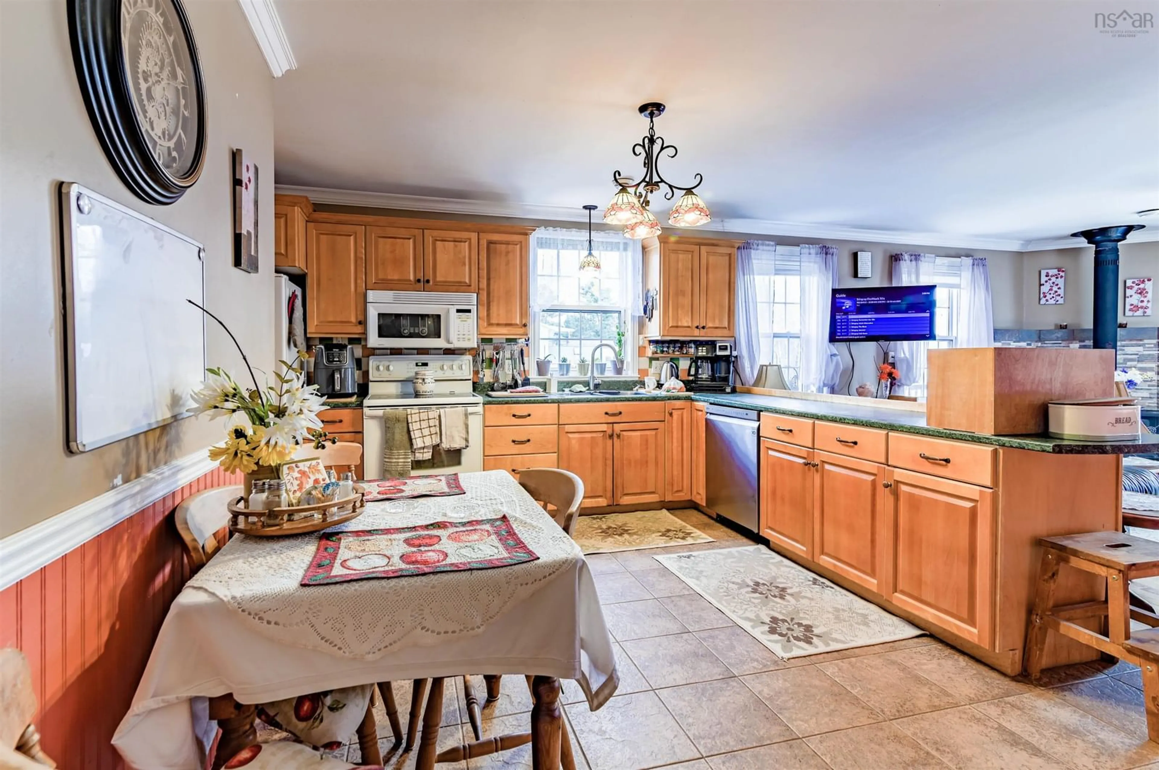 Open concept kitchen for 163 Orchard St, Berwick Nova Scotia B0P 1E0