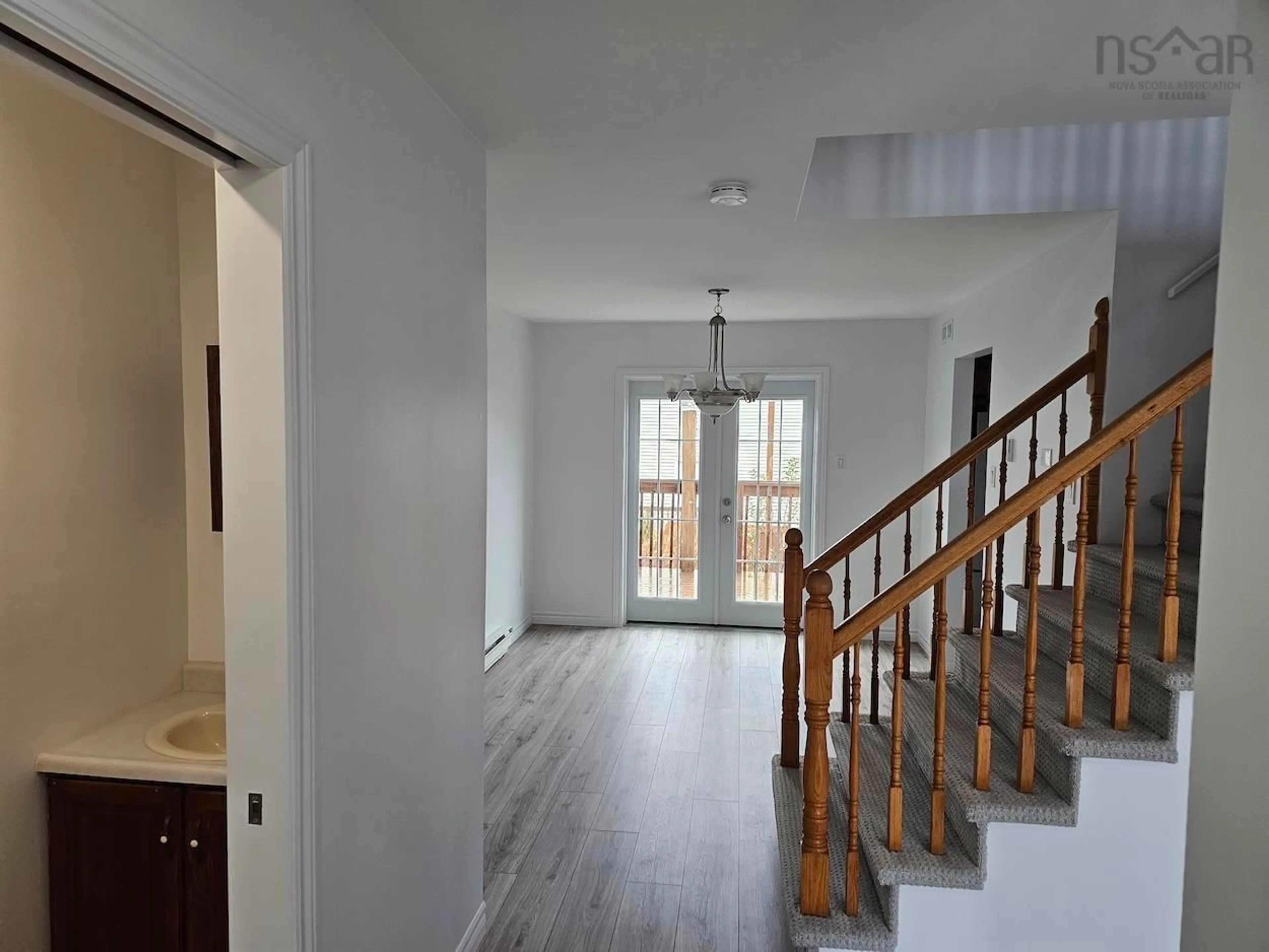 Indoor entryway, wood floors for 33 Mountain Maple Dr, Timberlea Nova Scotia B3T 1G8