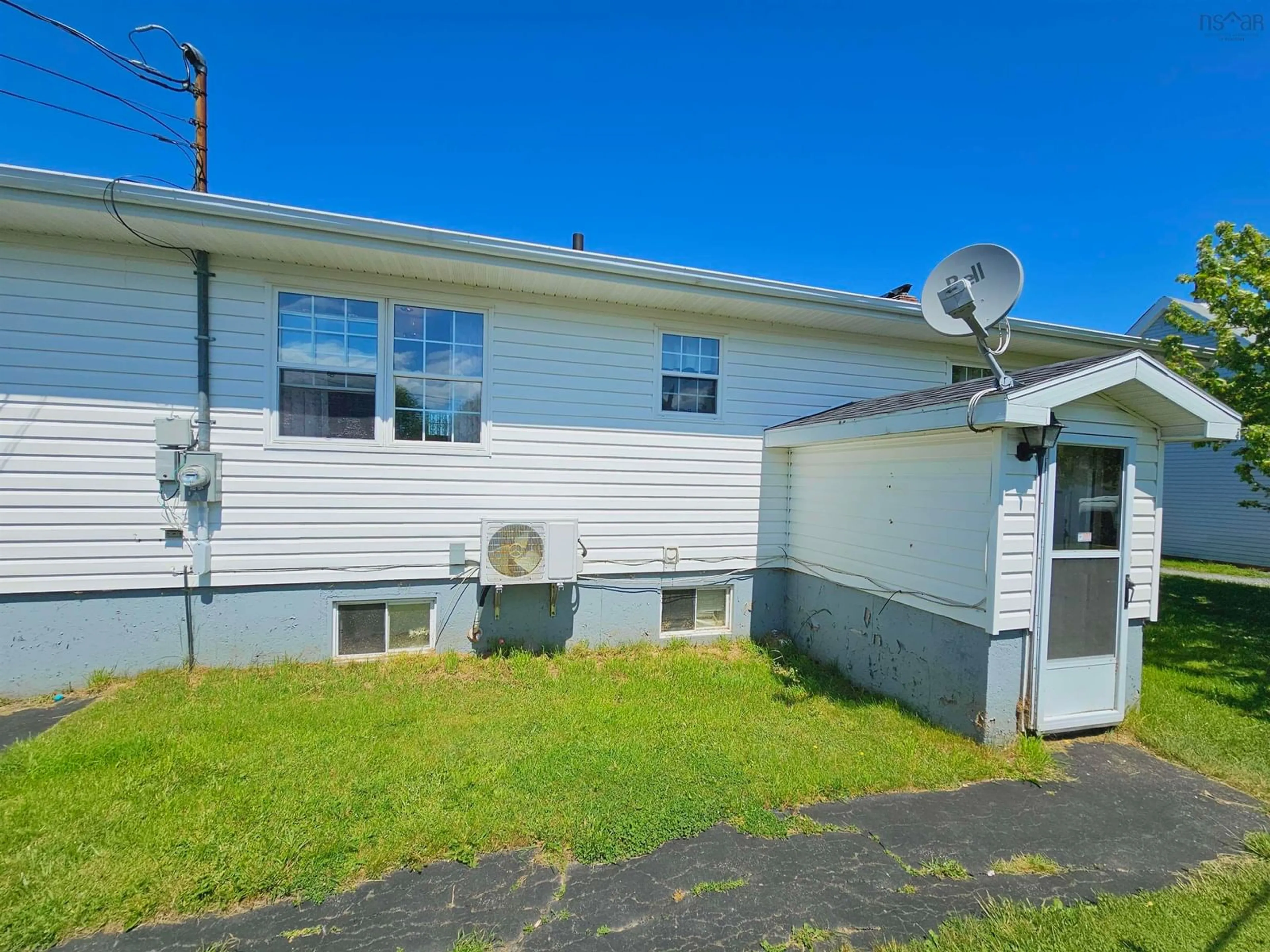 A pic from exterior of the house or condo, the front or back of building for 101 Butts St, Sydney Mines Nova Scotia B1V 1N5