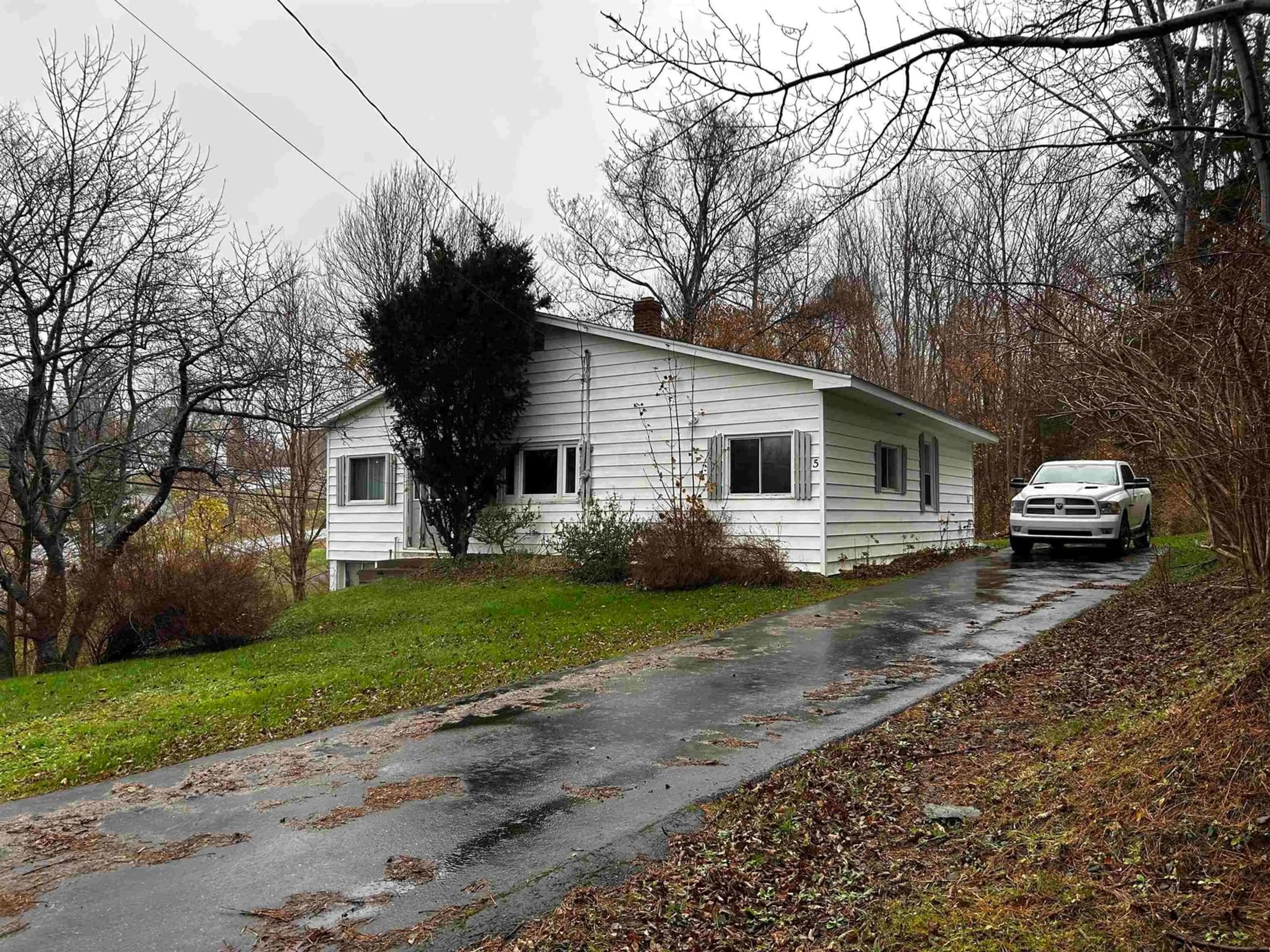 Frontside or backside of a home, cottage for 5 West Old Post Rd, Smiths Cove Nova Scotia B0S 1S0