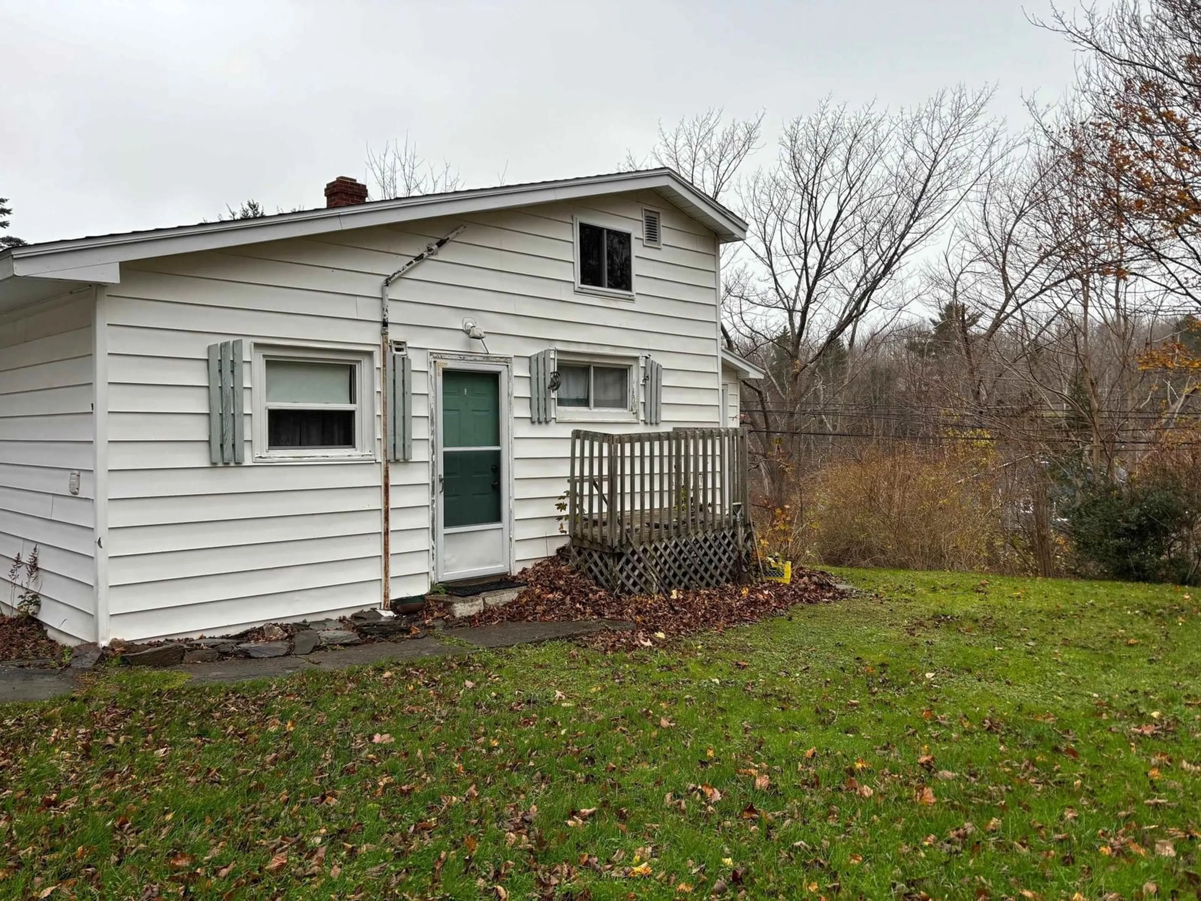 A pic from exterior of the house or condo, cottage for 5 West Old Post Rd, Smiths Cove Nova Scotia B0S 1S0