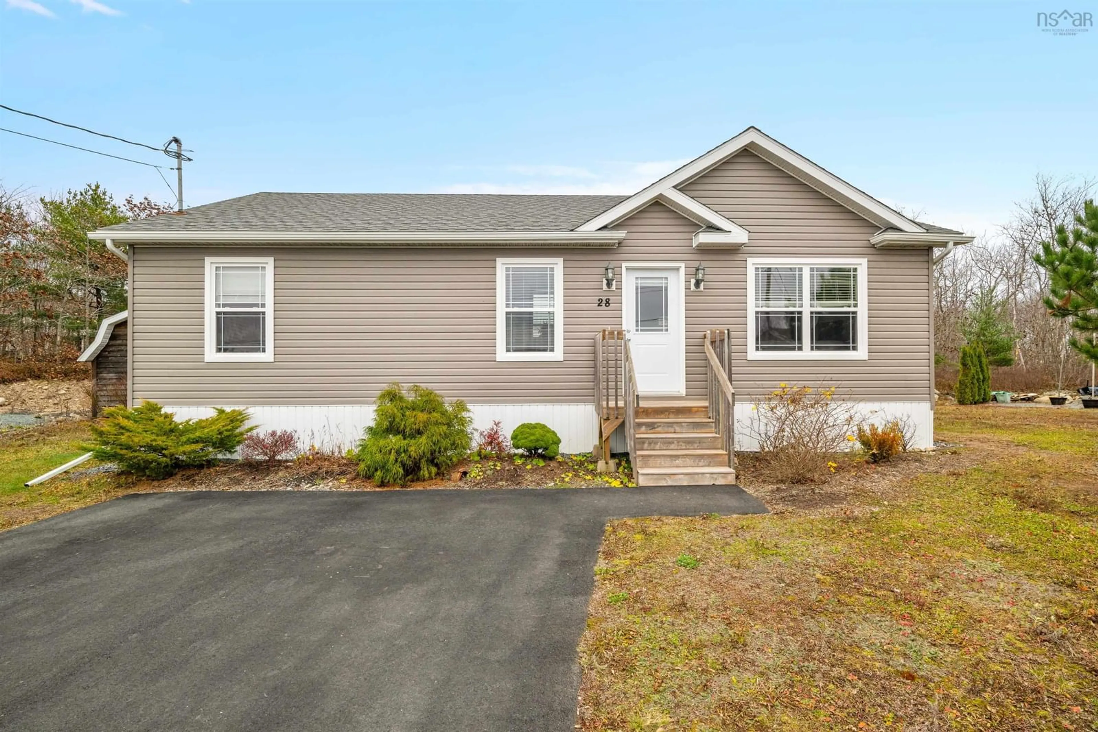 Home with vinyl exterior material for 28 Huckleberry Close, Hubley Nova Scotia B3Z 0S2