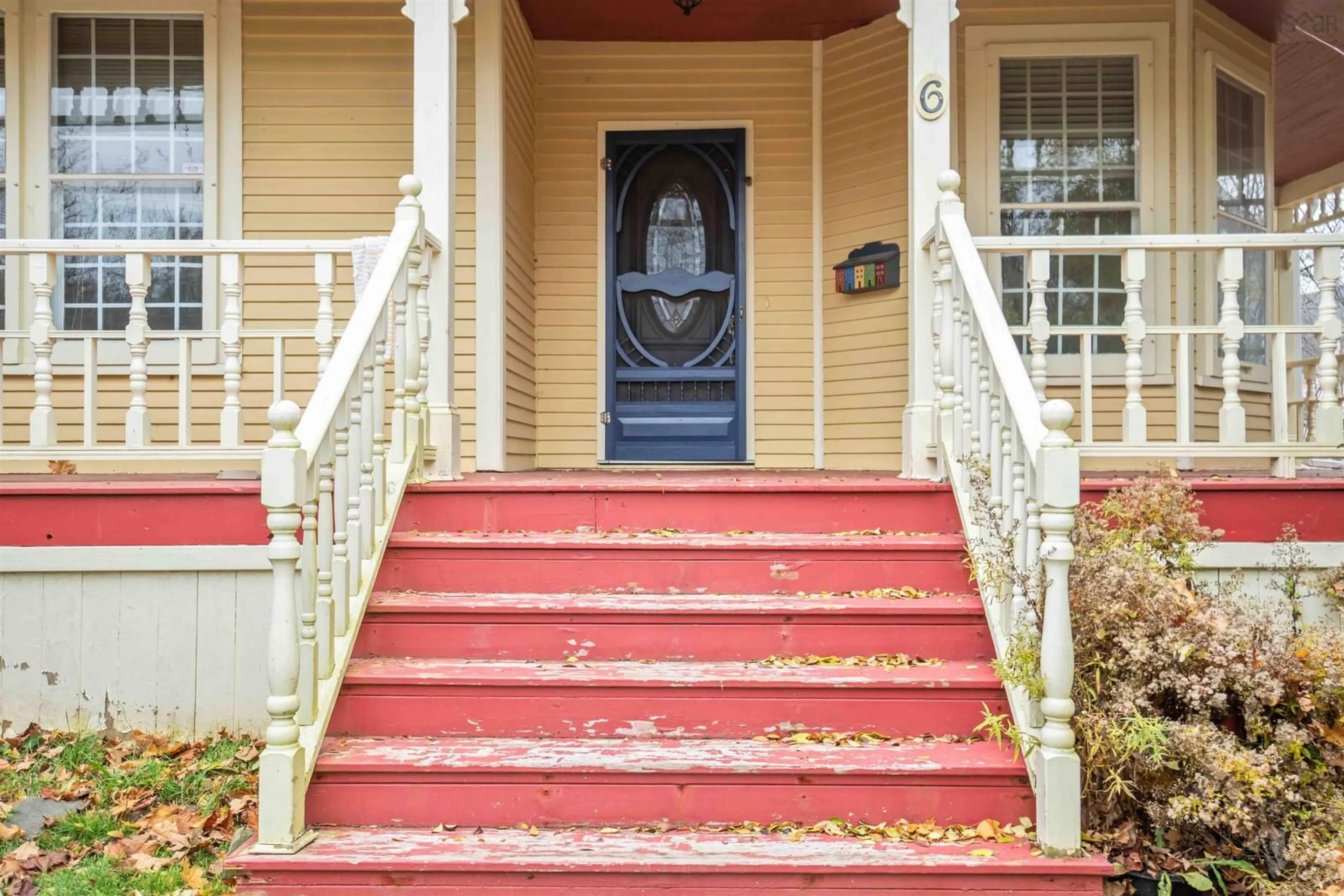 Stairs for 6 Seaview Ave, Wolfville Nova Scotia B4P 2G2