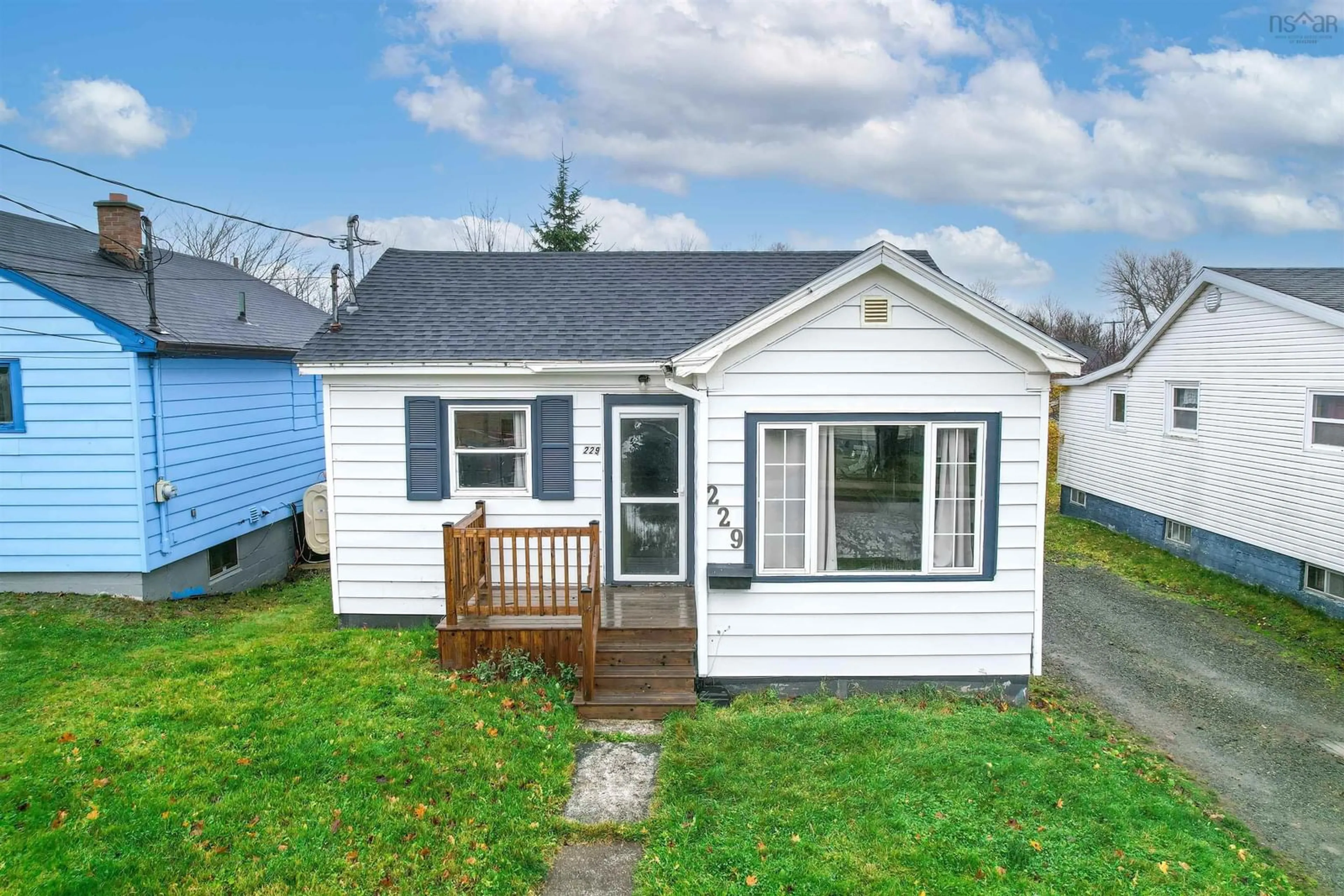 Frontside or backside of a home, cottage for 229 Lisgard St, Sydney Nova Scotia B1P 2Y7