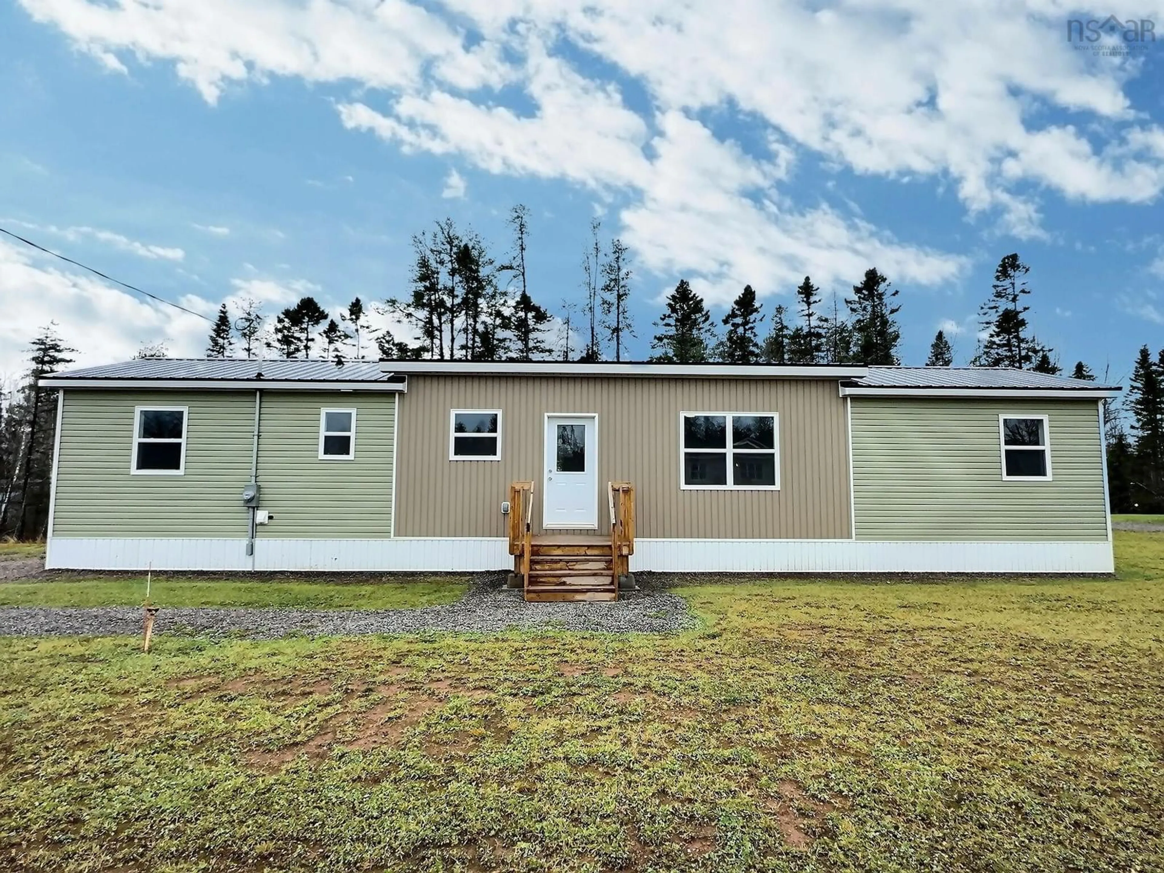 Home with vinyl exterior material for 17 Seven Lee Way, Oxford Nova Scotia B0M 1P0