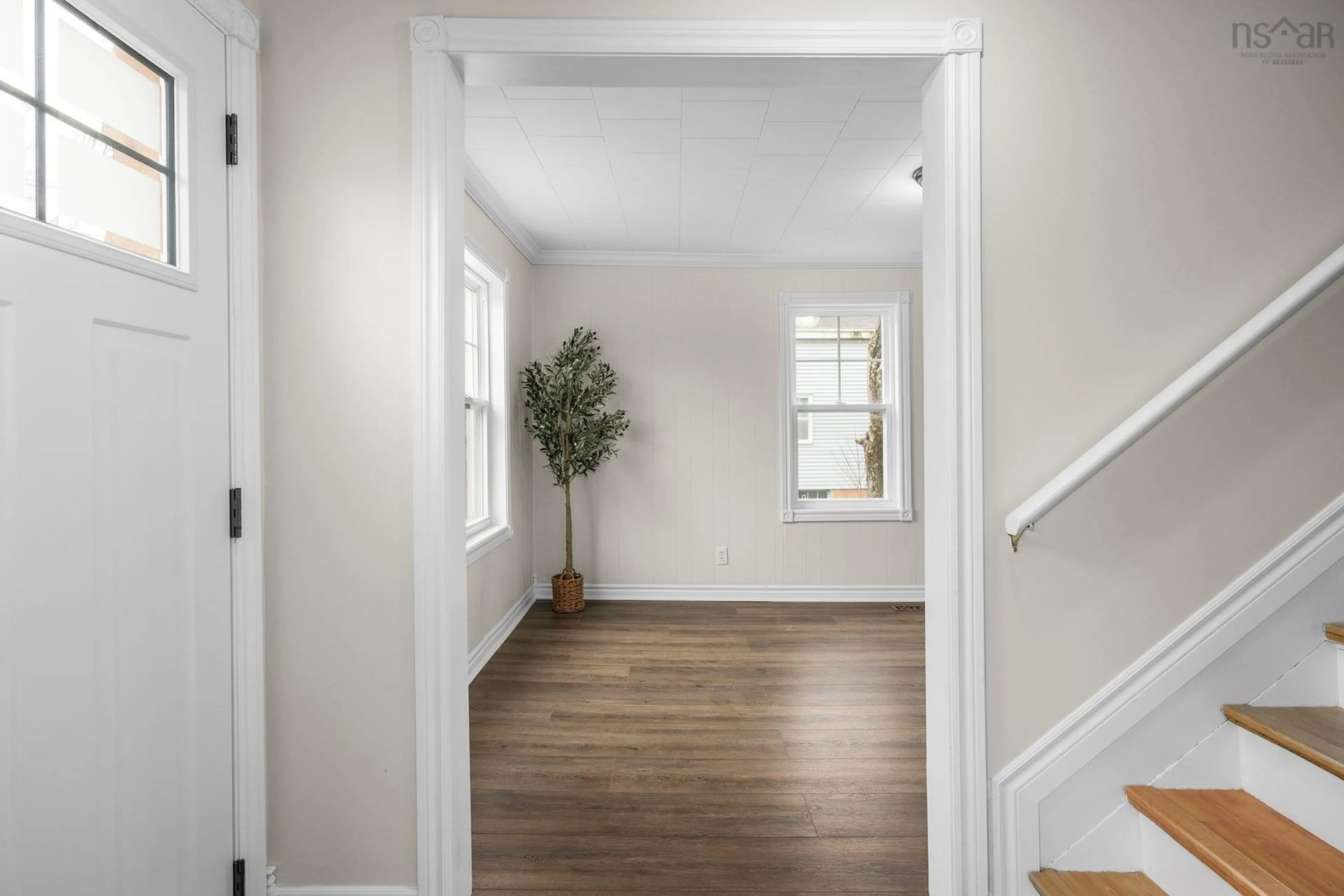 Indoor entryway, wood floors for 30 Paley Rd, Lantz Nova Scotia B2S 1R6