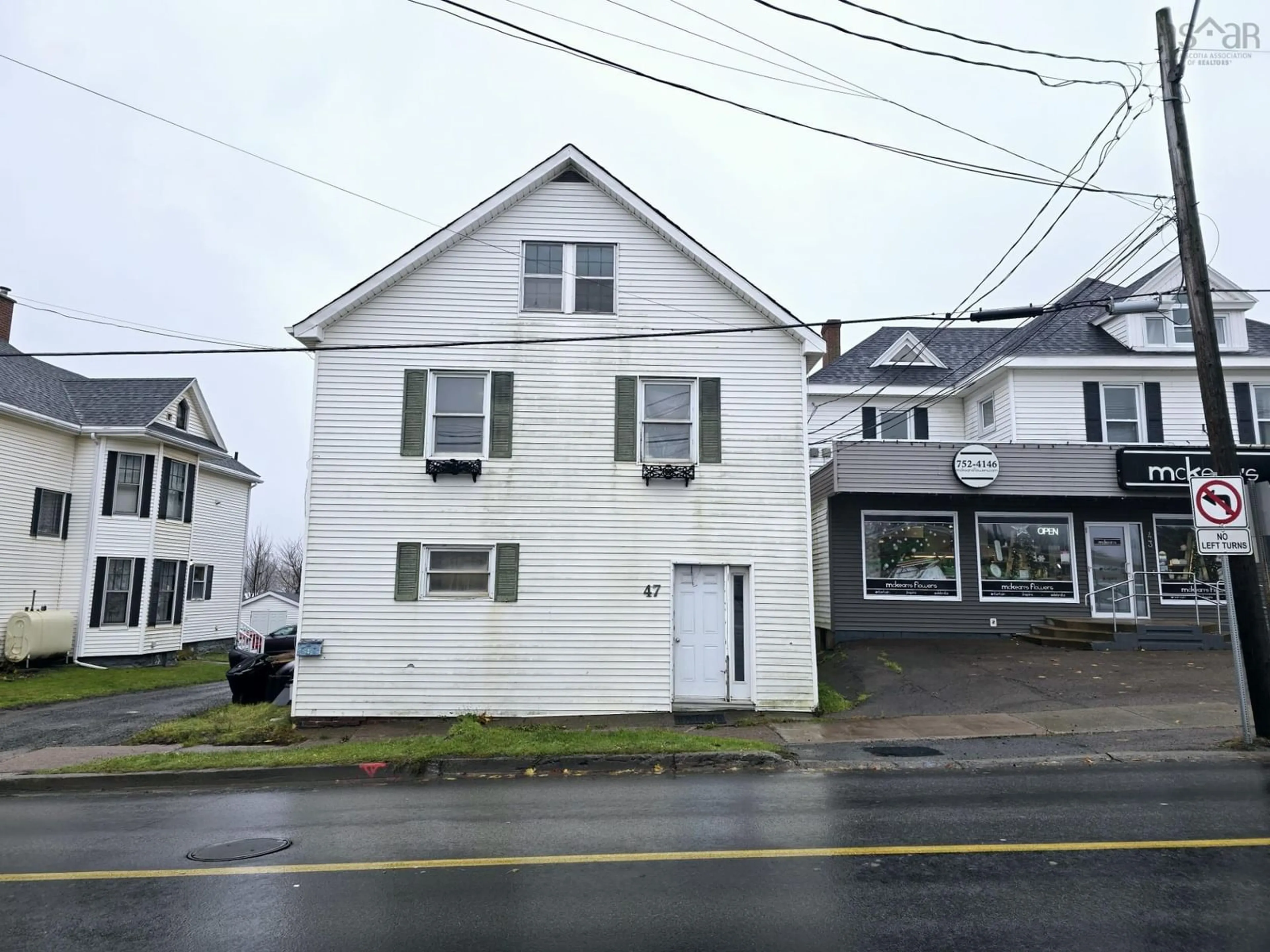 A pic from exterior of the house or condo, the front or back of building for 47 George St, New Glasgow Nova Scotia B2H 2K2