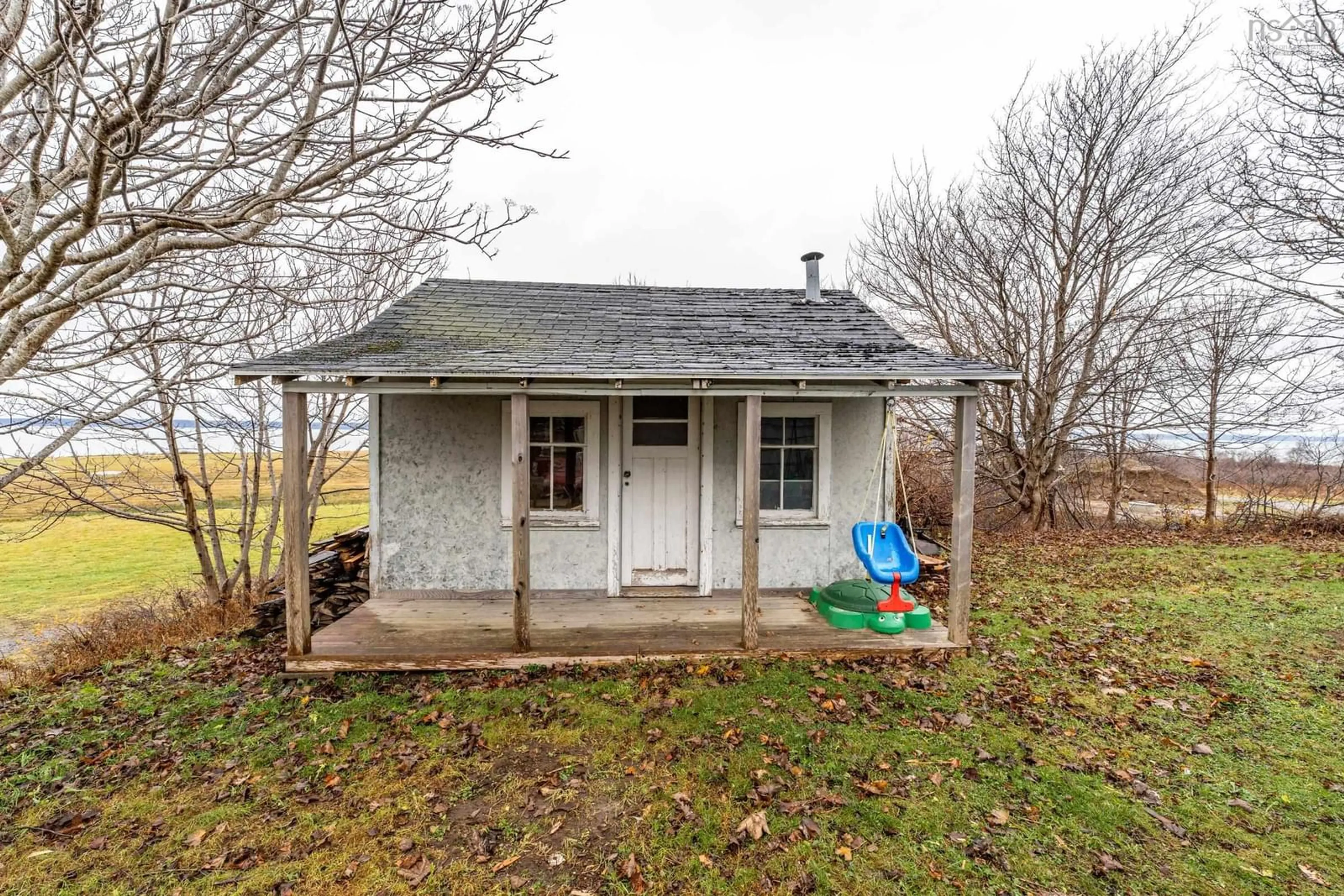 Shed for 3353 Highway 1, Belliveaus Cove Nova Scotia B0W 1J0