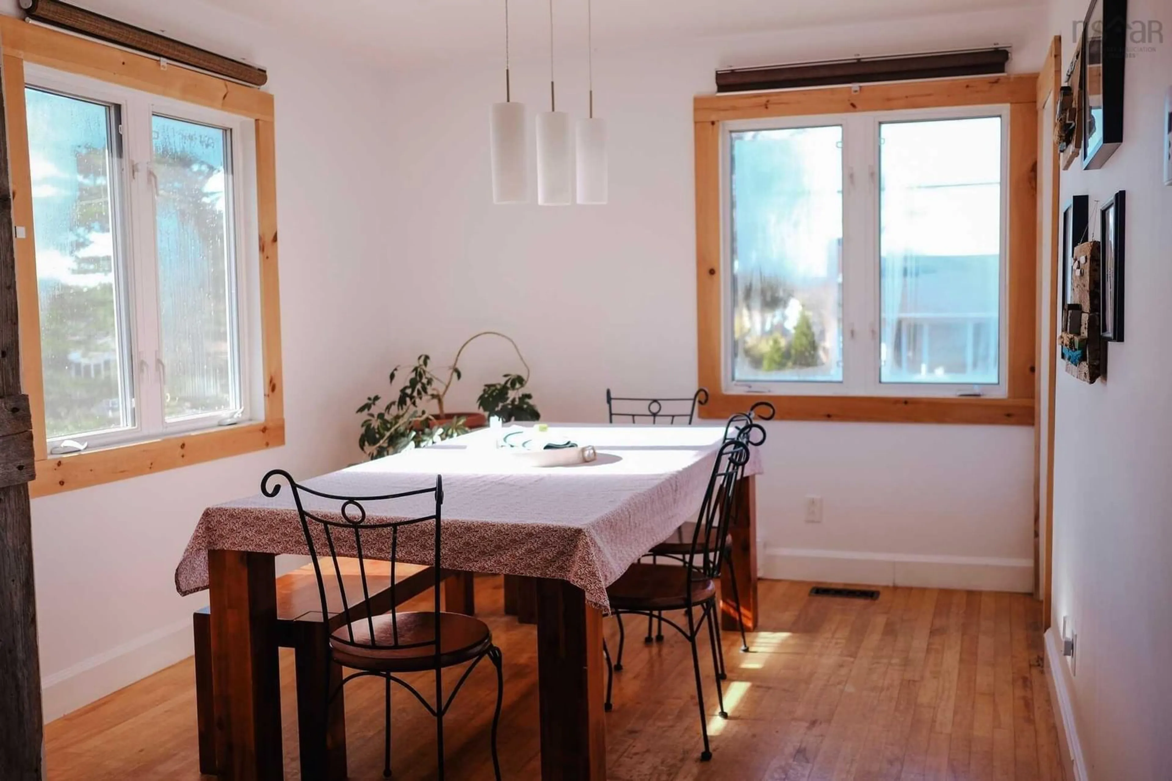 Dining room, wood floors, cottage for 29 Pauline Cres, Dartmouth Nova Scotia B2W 2A5