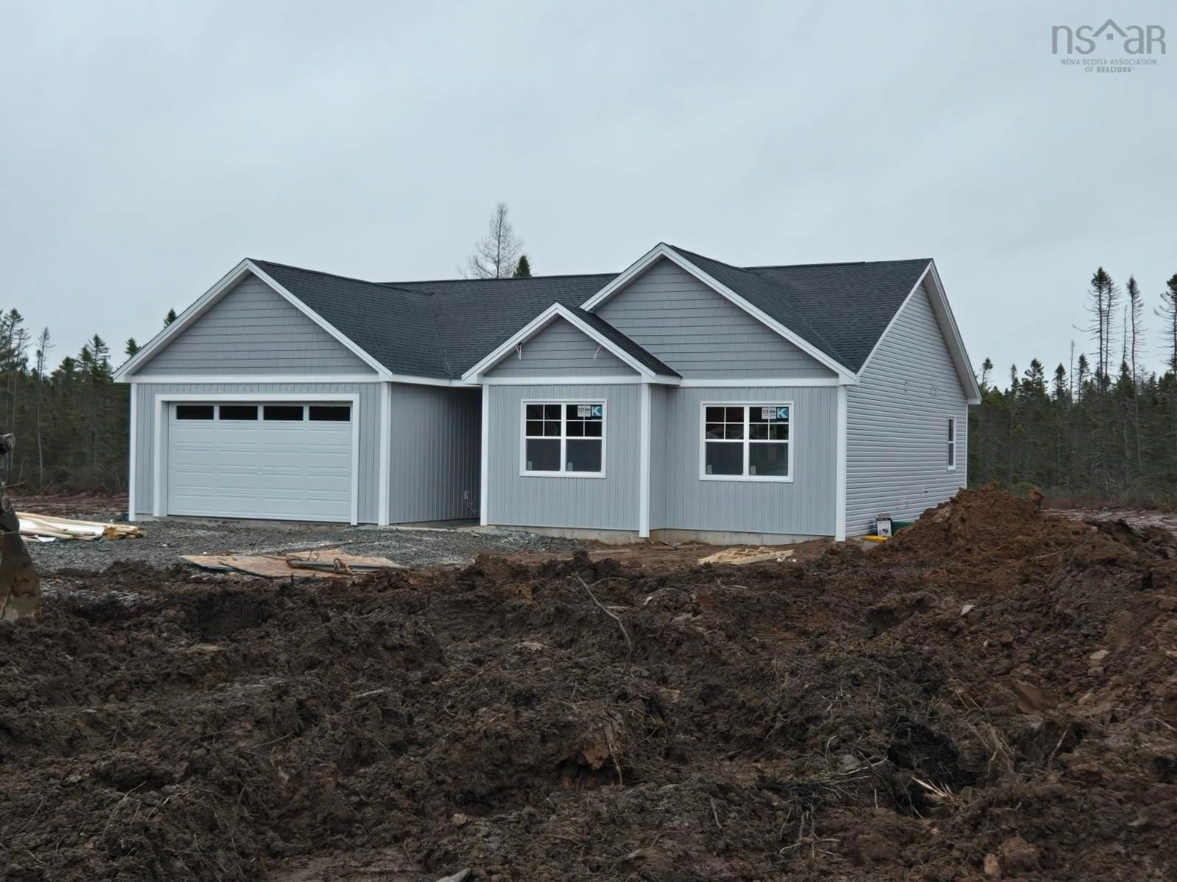 Home with vinyl exterior material for 37 Ravenwood Dr, Nine Mile River Nova Scotia B2S 2Y1