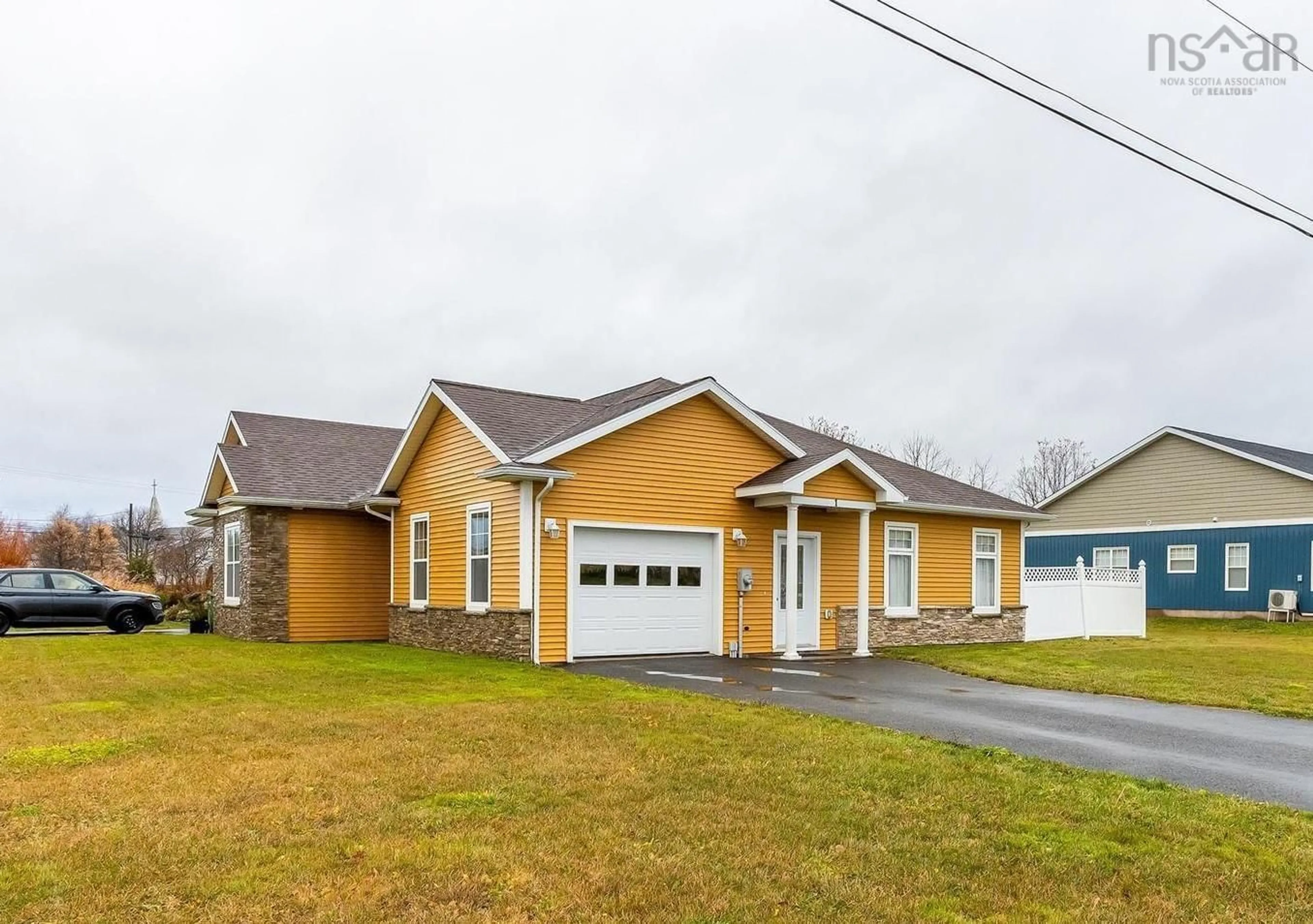 Frontside or backside of a home, cottage for 1 Mackinnon Crt, Kentville Nova Scotia B4N 5R7