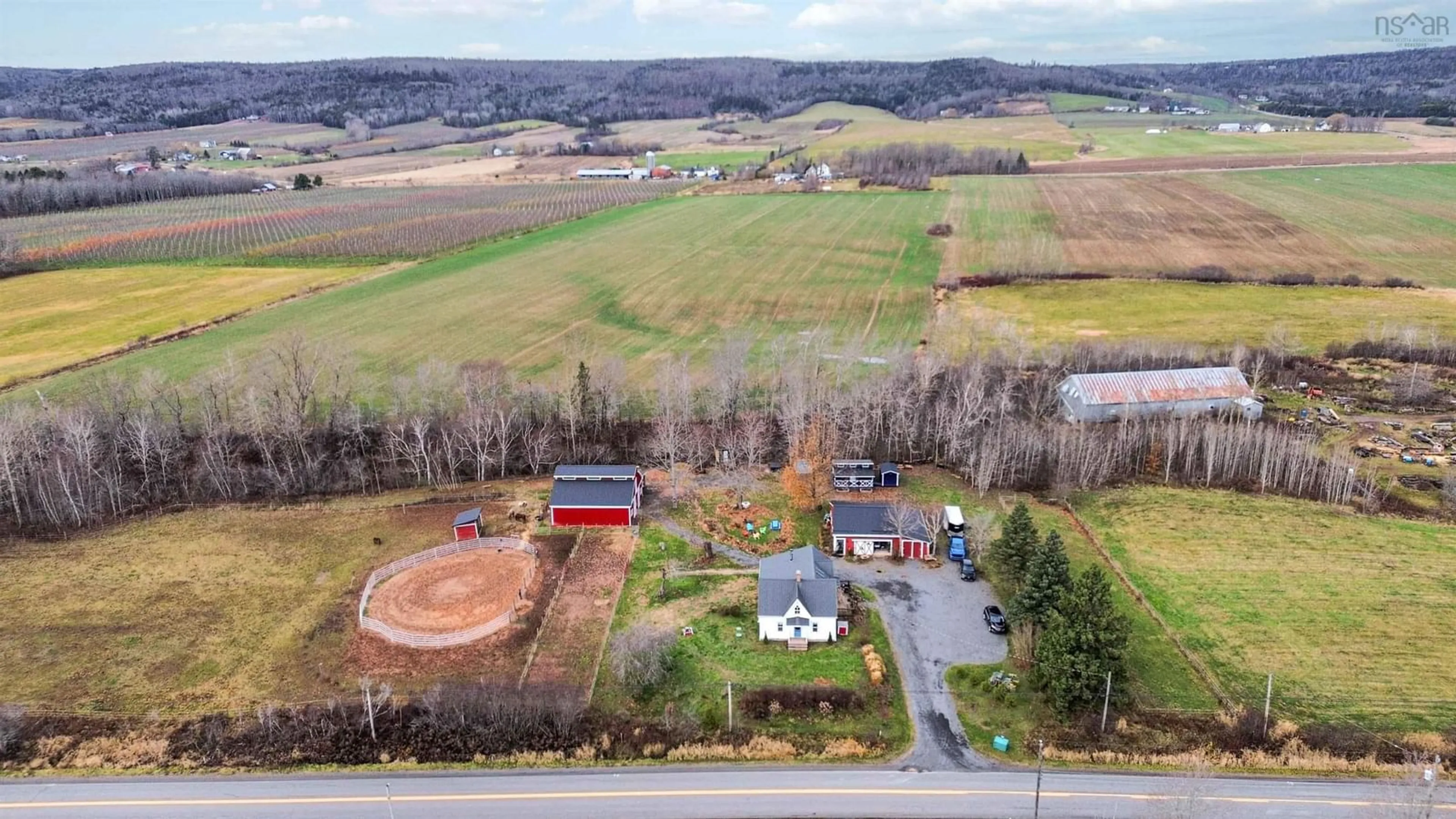 A pic from exterior of the house or condo, the fenced backyard for 5211 Brooklyn St, Grafton Nova Scotia B0P 1E0