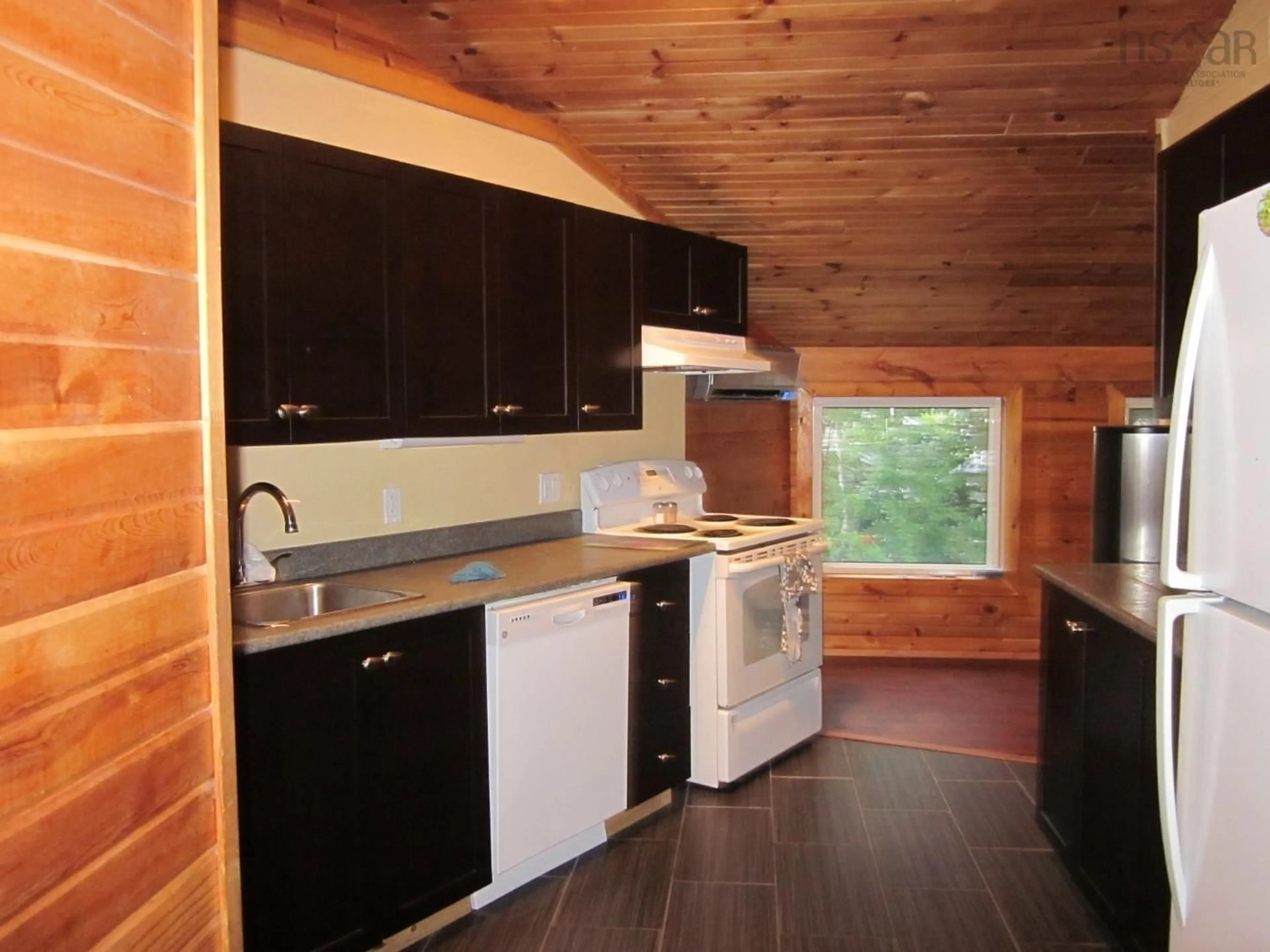 Standard kitchen, wood floors, cottage for 32,34 & 34B Hartlen Ave, Halifax Nova Scotia B3R 1R6