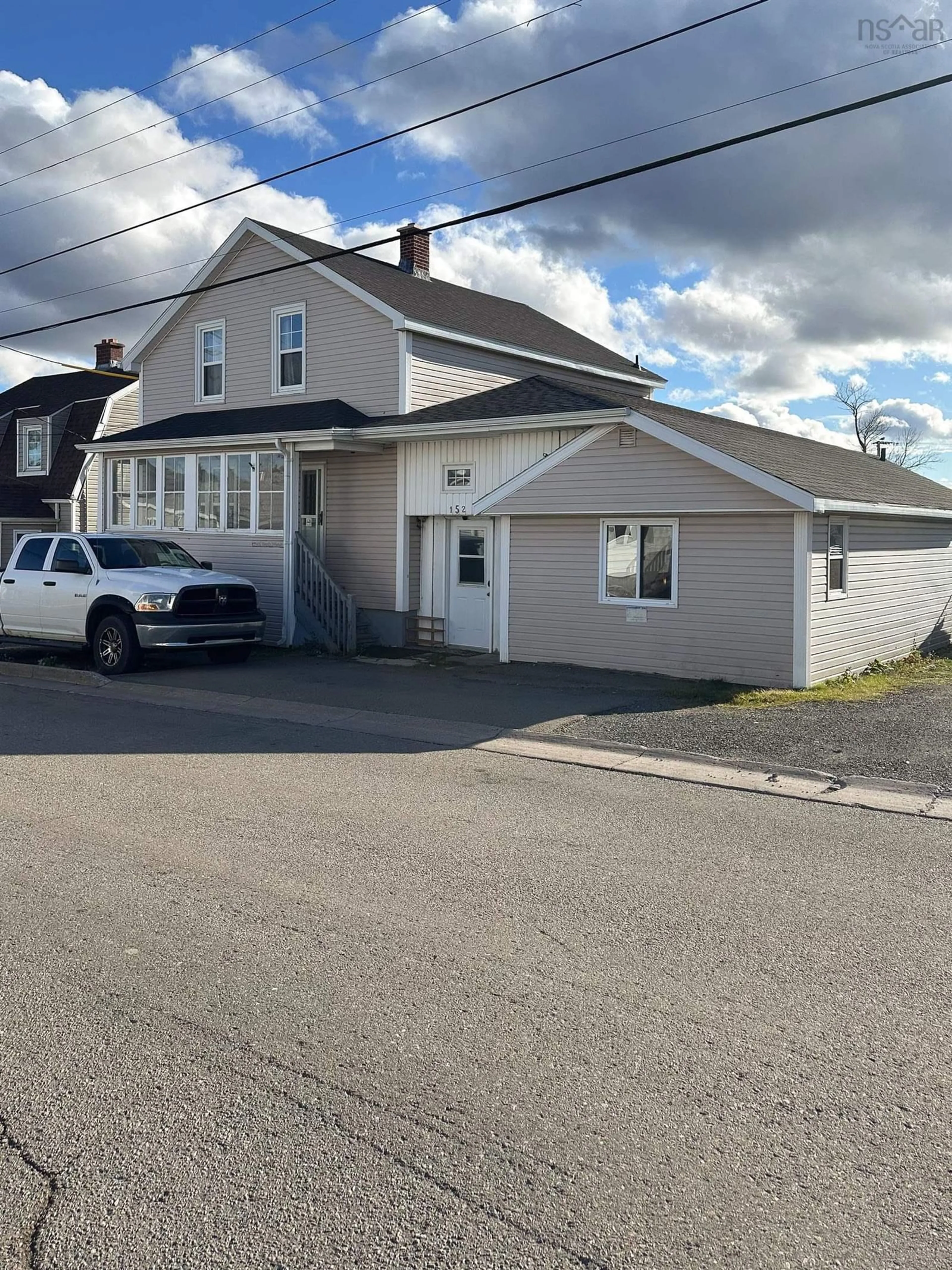 Frontside or backside of a home, the front or back of building for 152 Muggah St, Whitney Pier Nova Scotia B1N 2E6