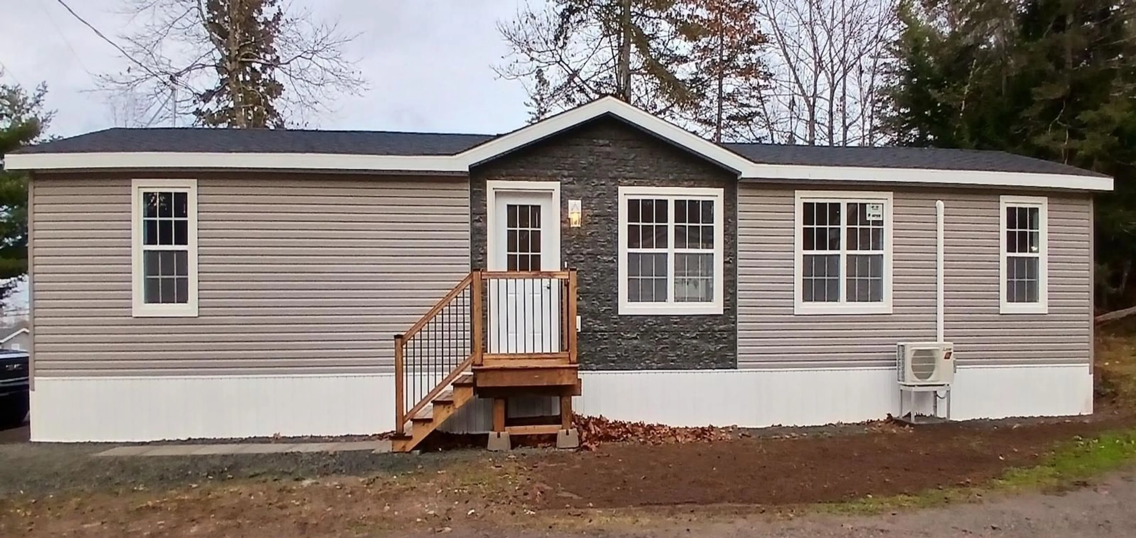 Home with vinyl exterior material for 15 Frontier Dr, New Minas Nova Scotia B4N 3S7